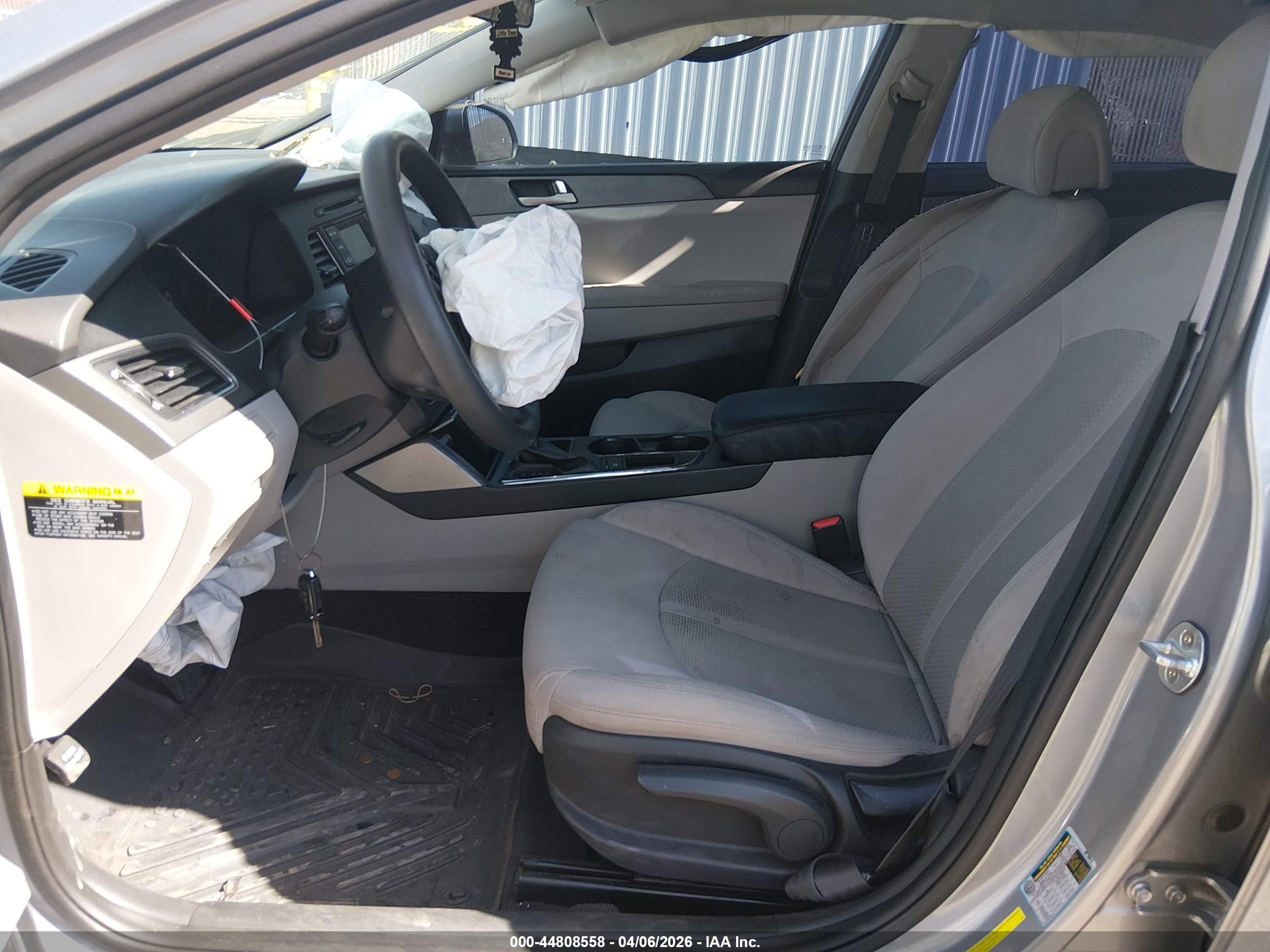 HYUNDAI SONATA image 5