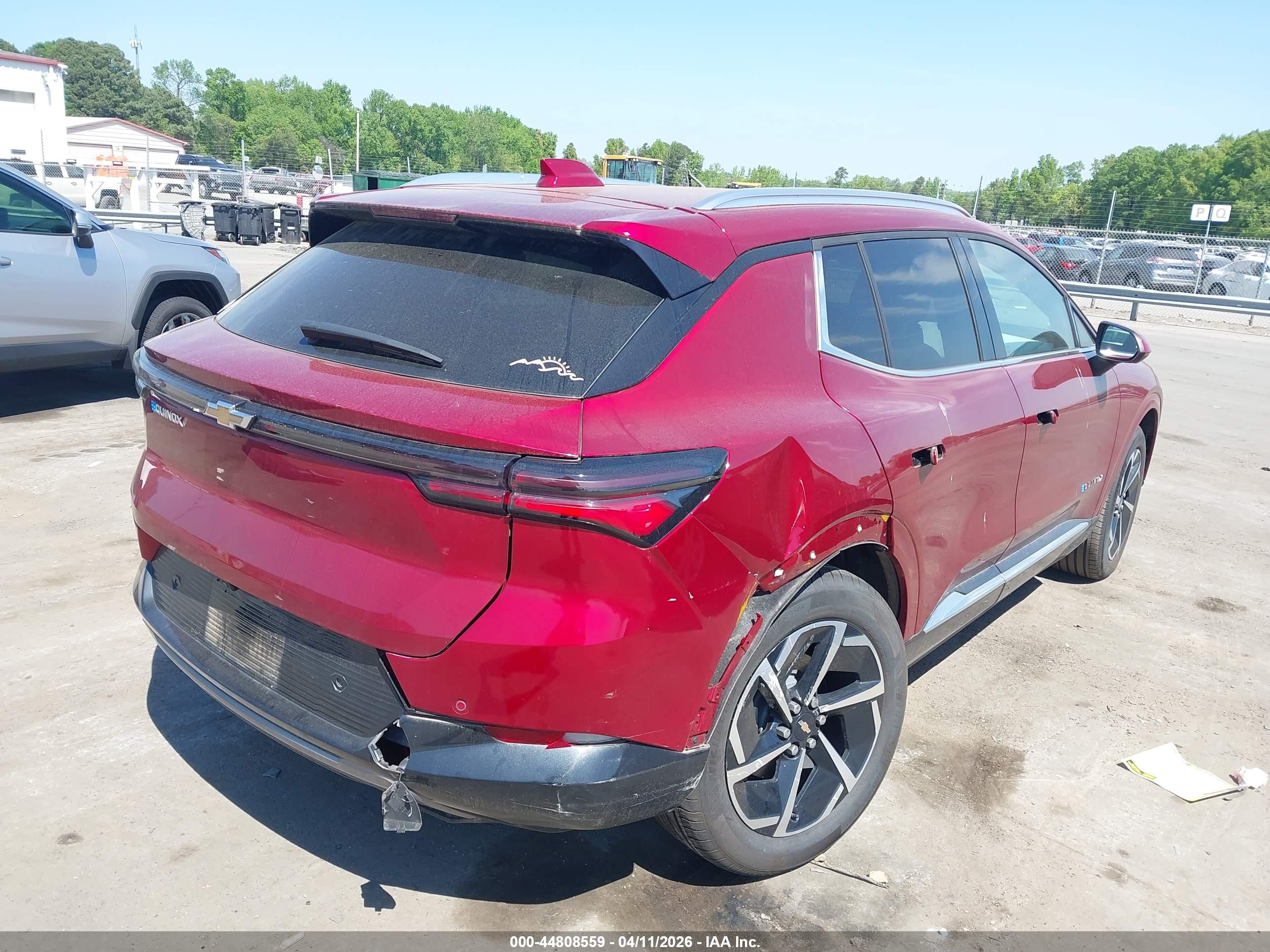 CHEVROLET EQUINOX image 4