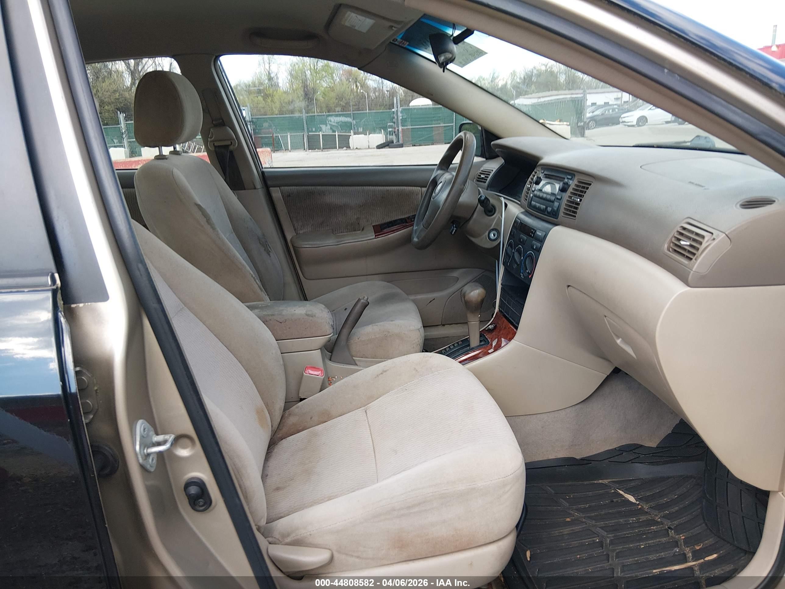 TOYOTA COROLLA image 5