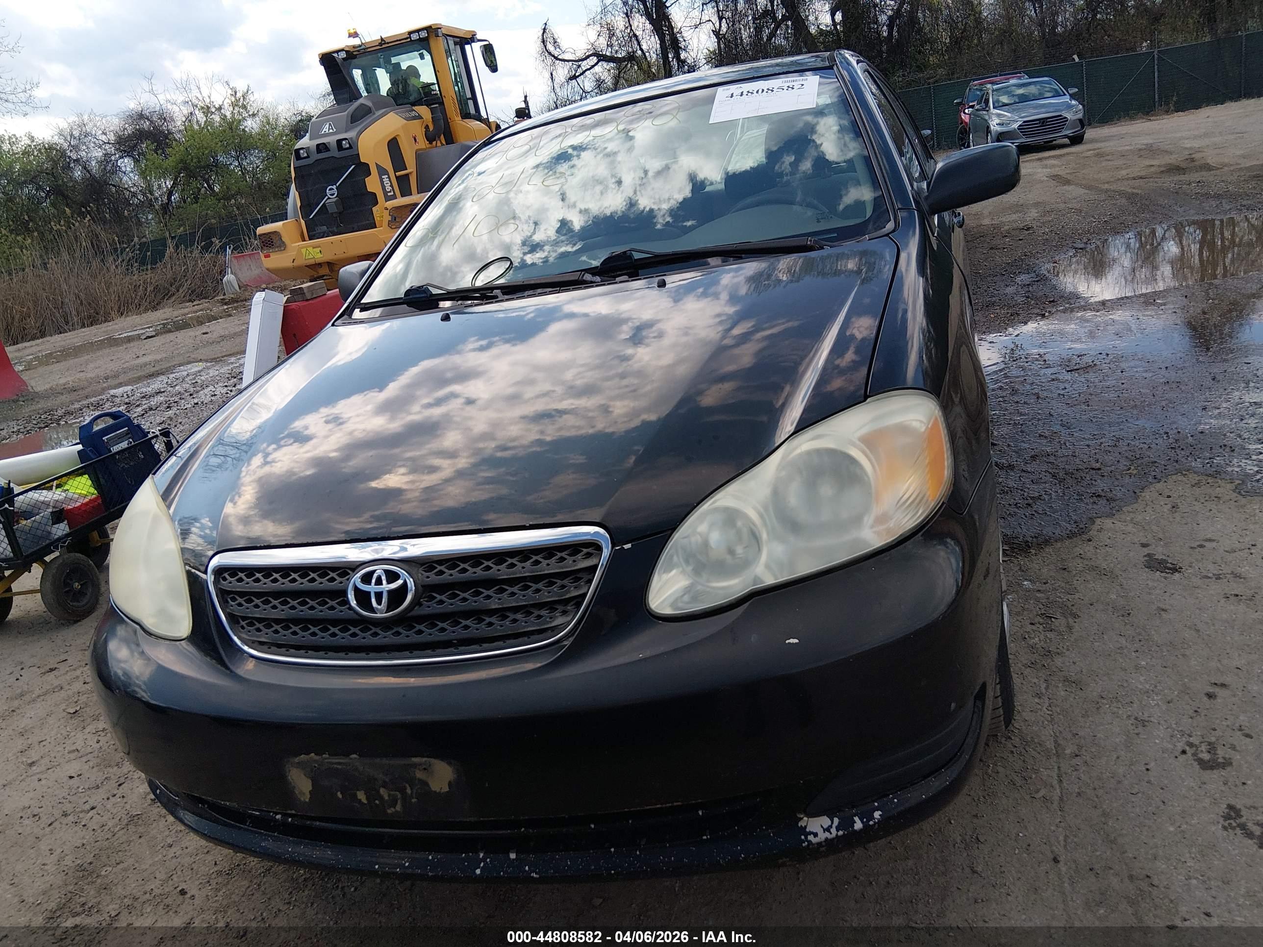 TOYOTA COROLLA image 6