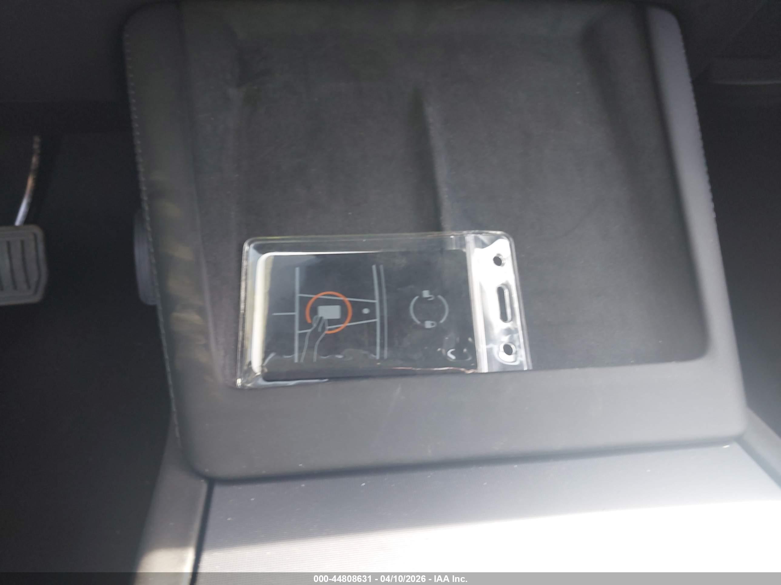 TESLA MODEL image 11