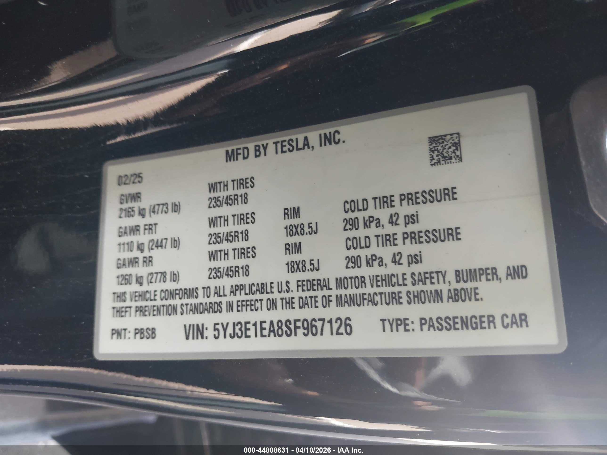 TESLA MODEL image 9