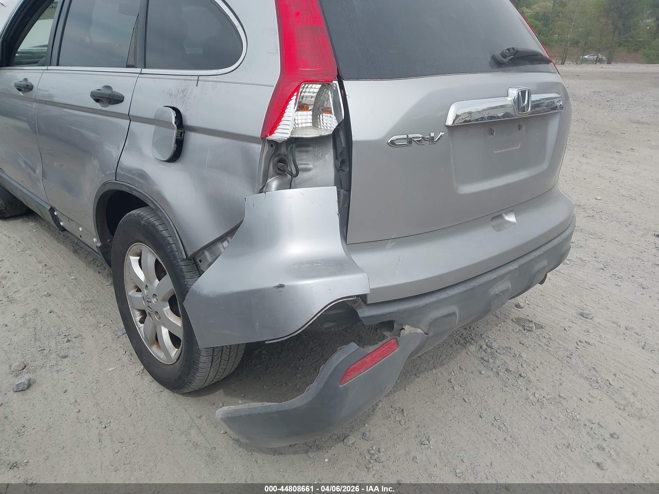 HONDA CR-V image 6