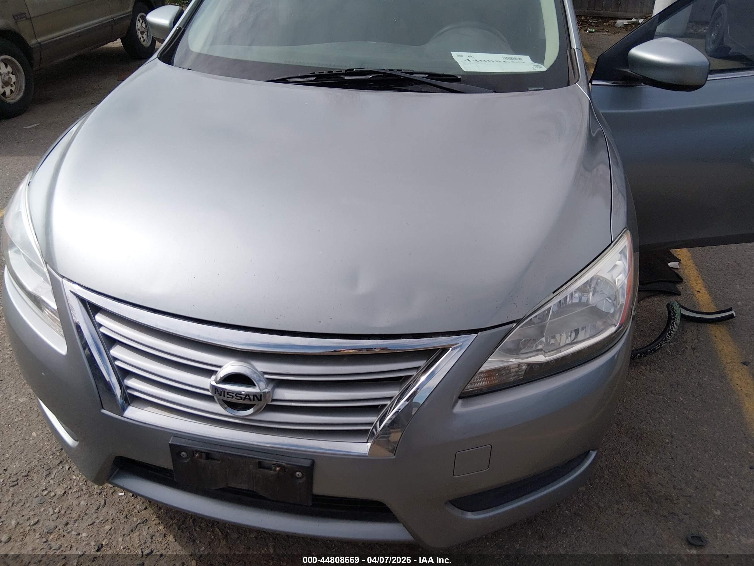 NISSAN SENTRA image 6