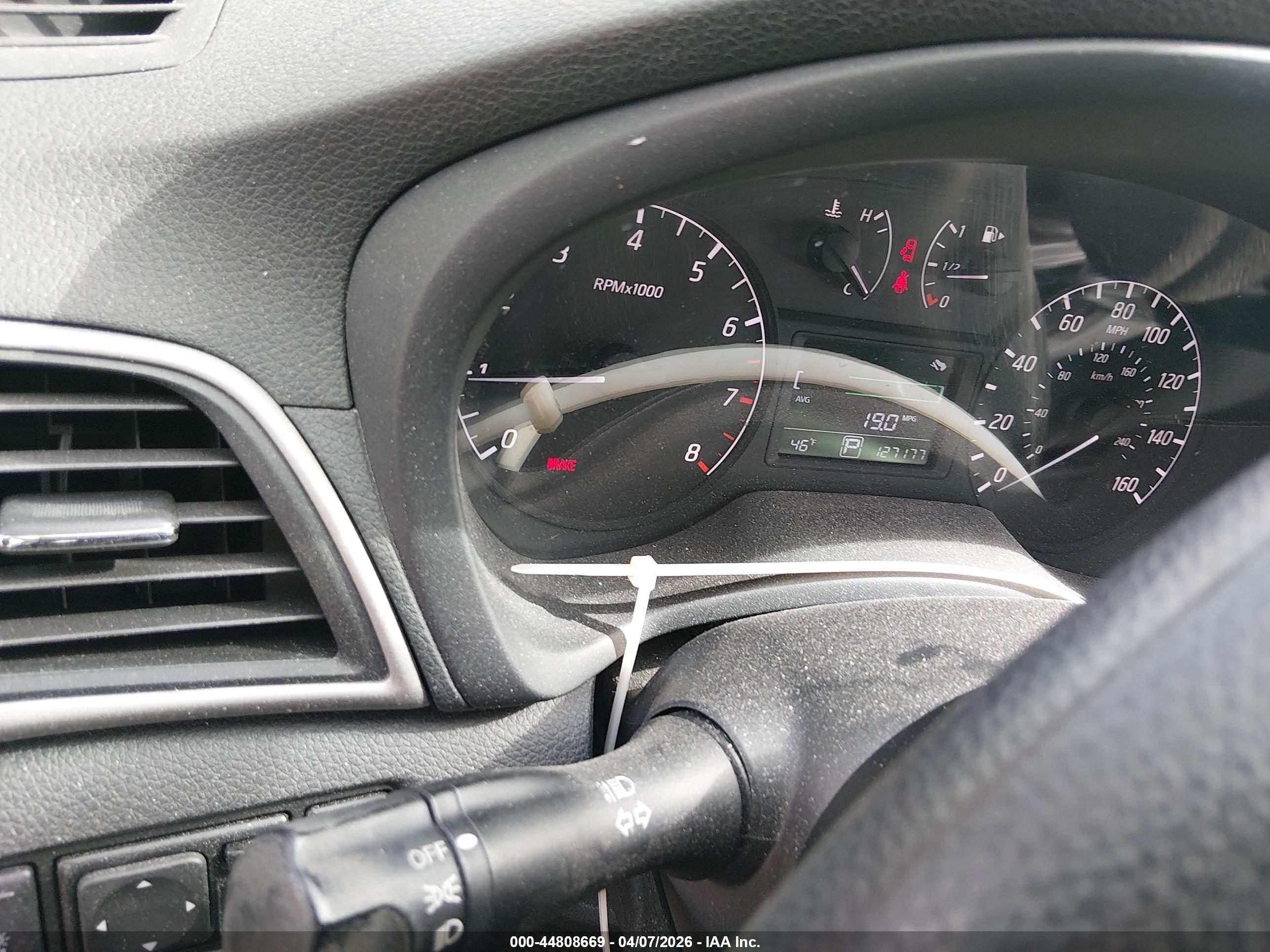NISSAN SENTRA image 7