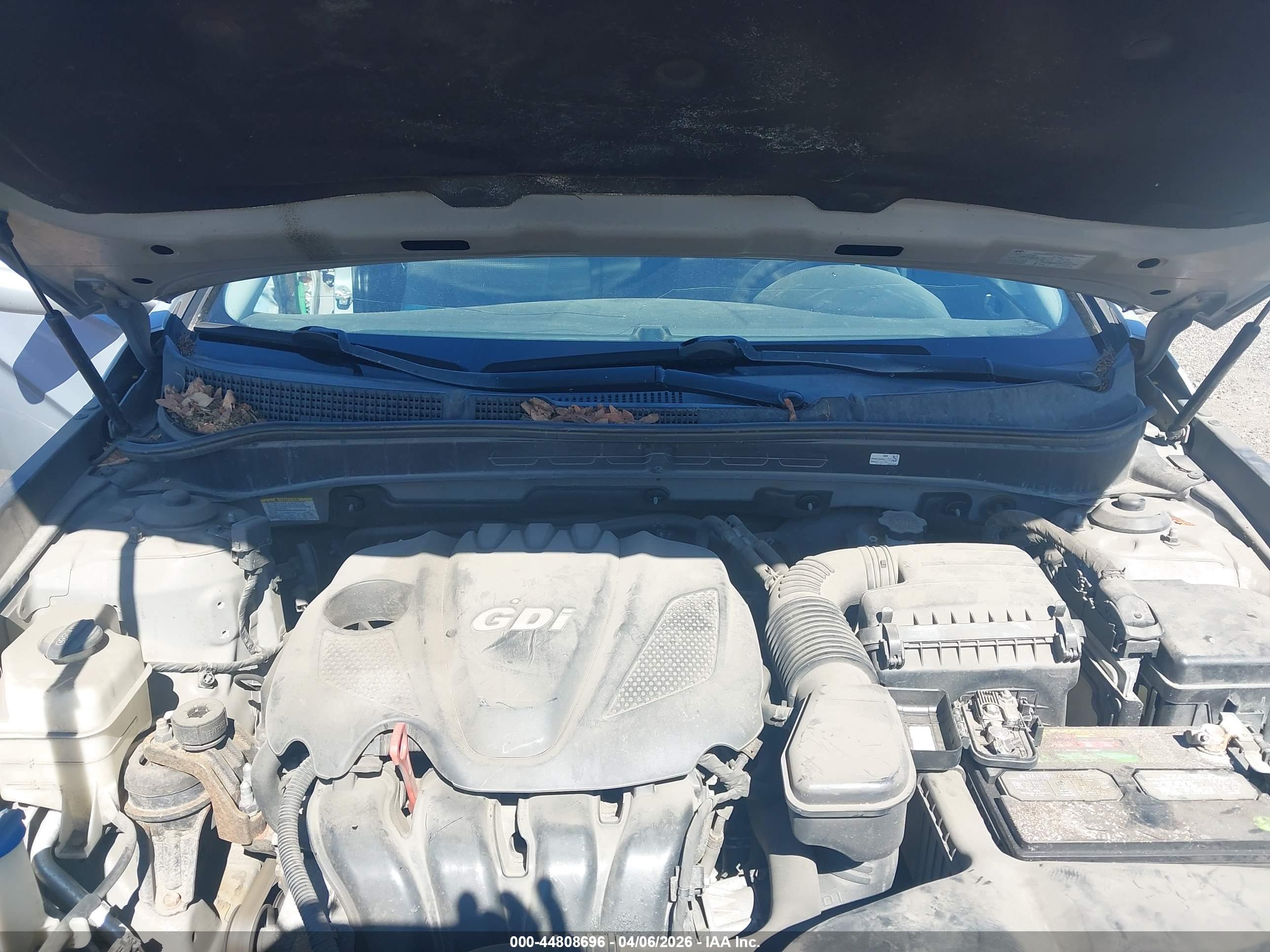 HYUNDAI SONATA image 10