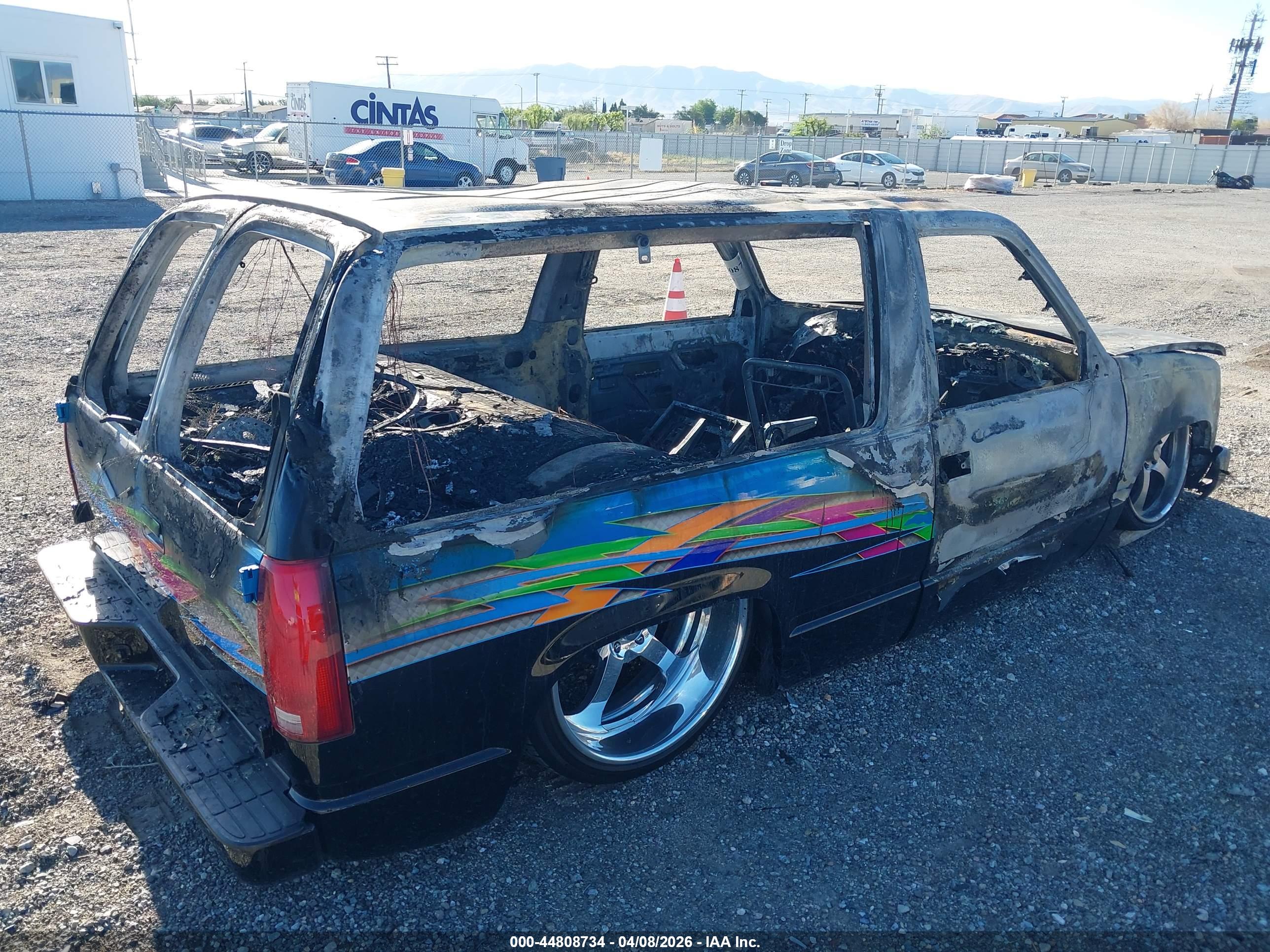 CHEVROLET TAHOE image 4