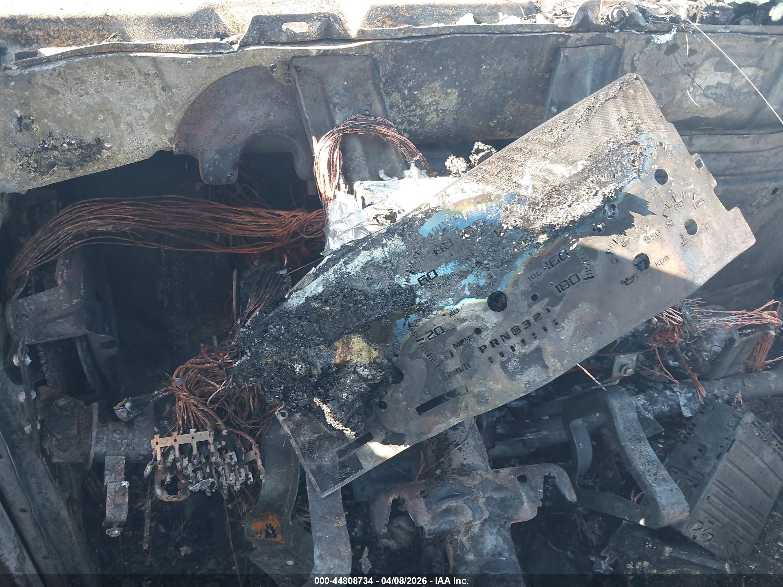 CHEVROLET TAHOE image 7