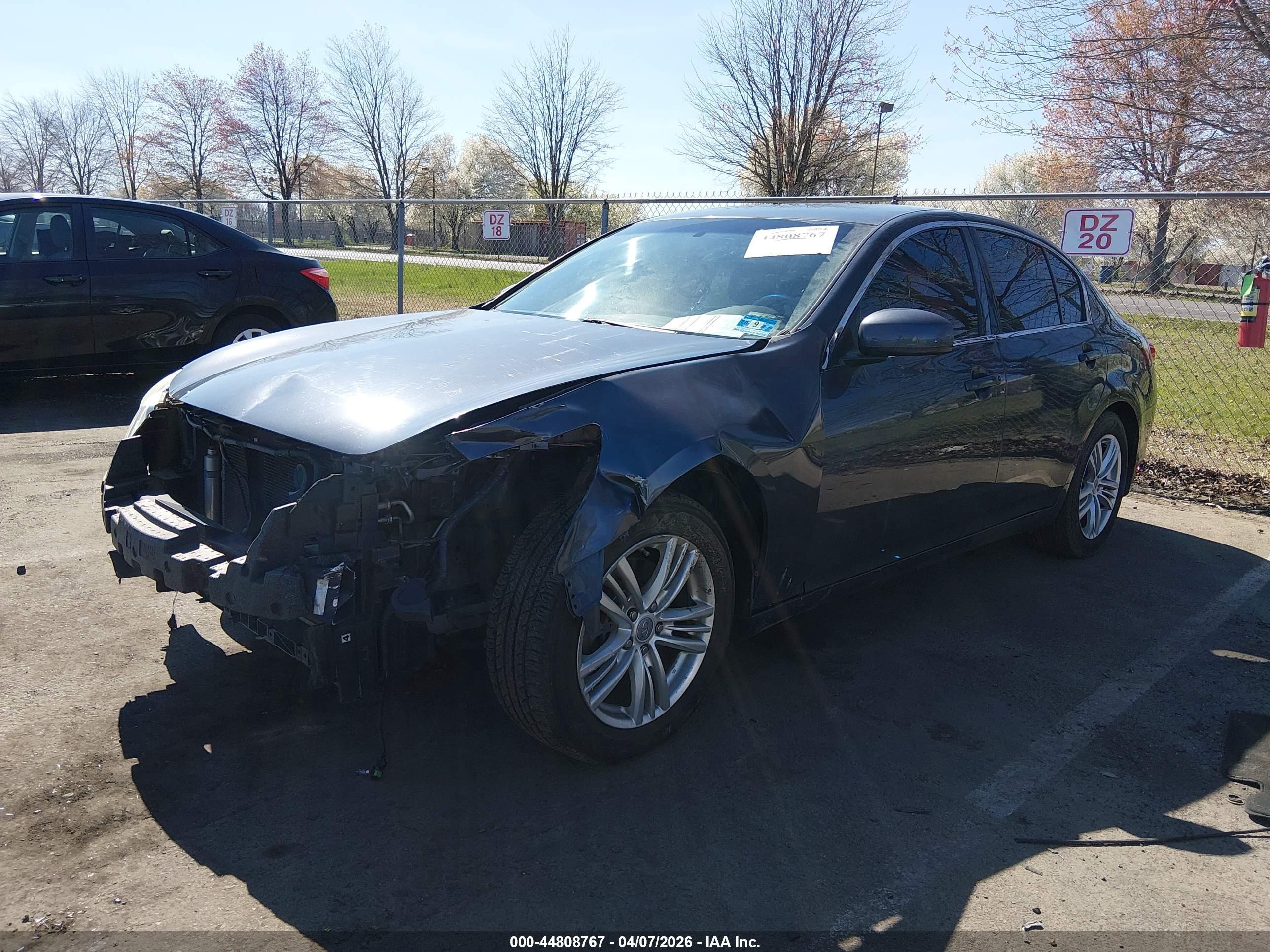 INFINITI G25 image 2
