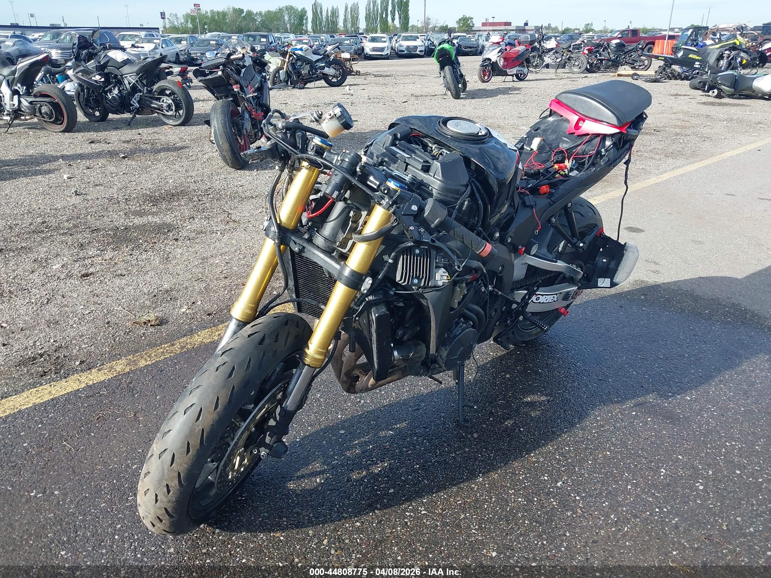 HONDA CBR600 image 2