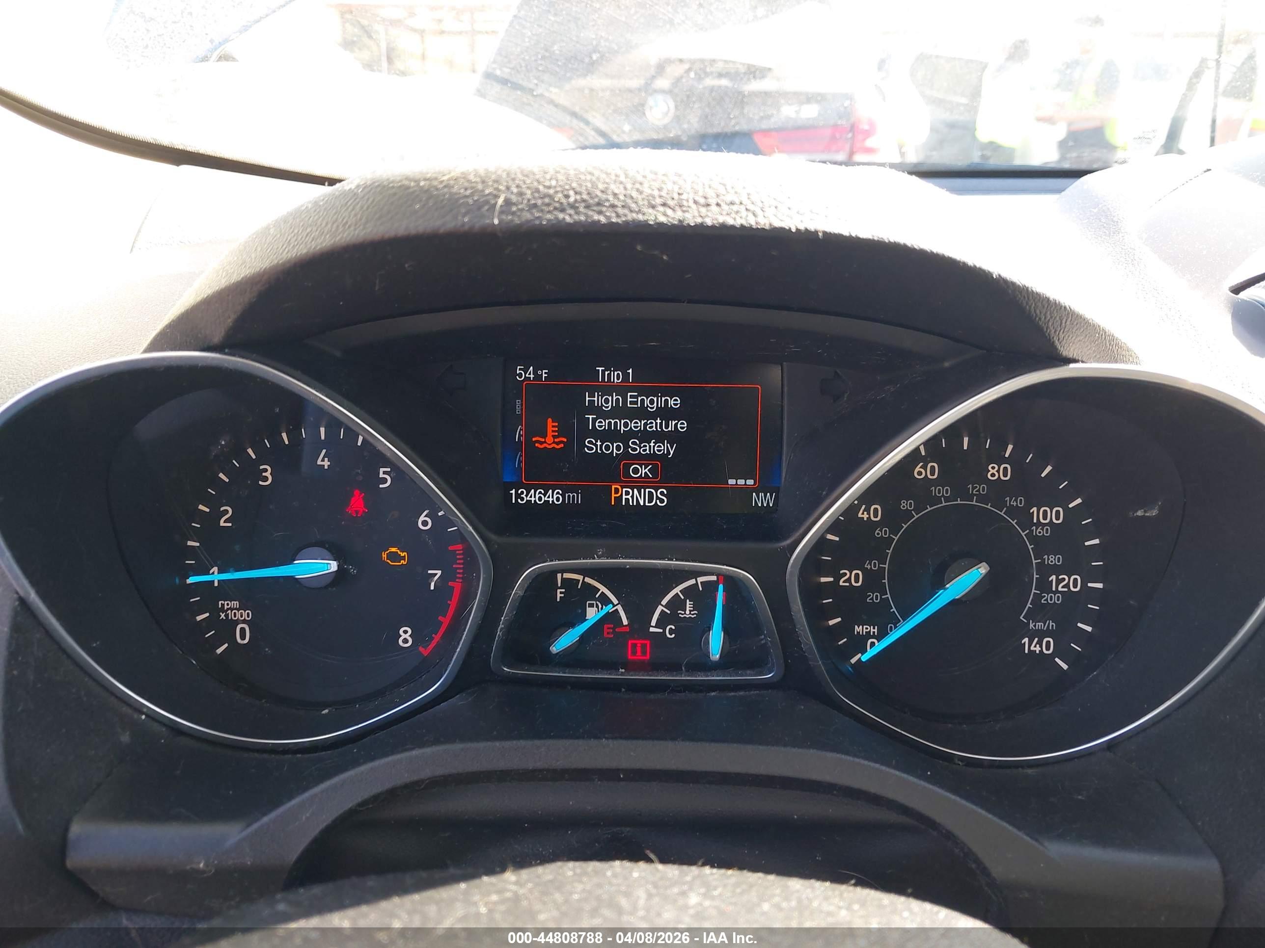 FORD ESCAPE image 7