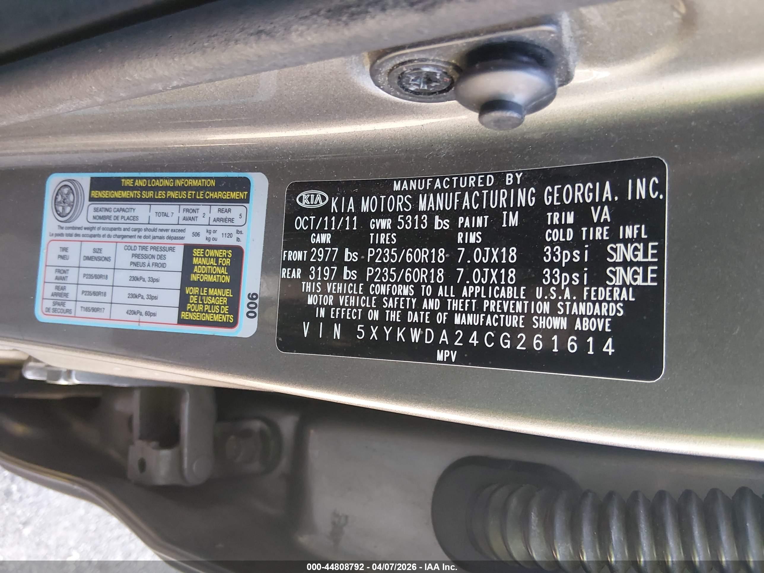 KIA SORENTO image 9