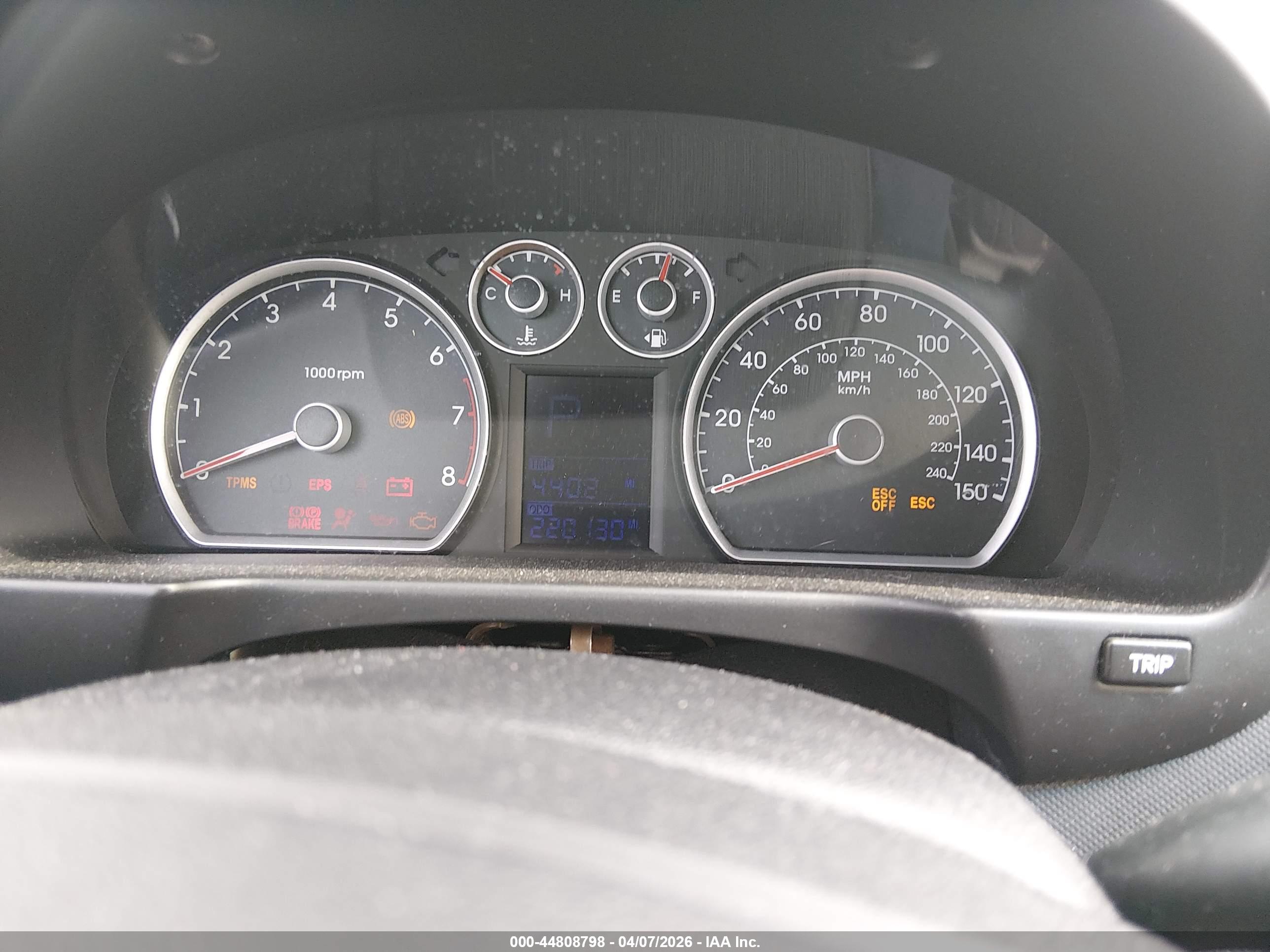 HYUNDAI ELANTRA image 7