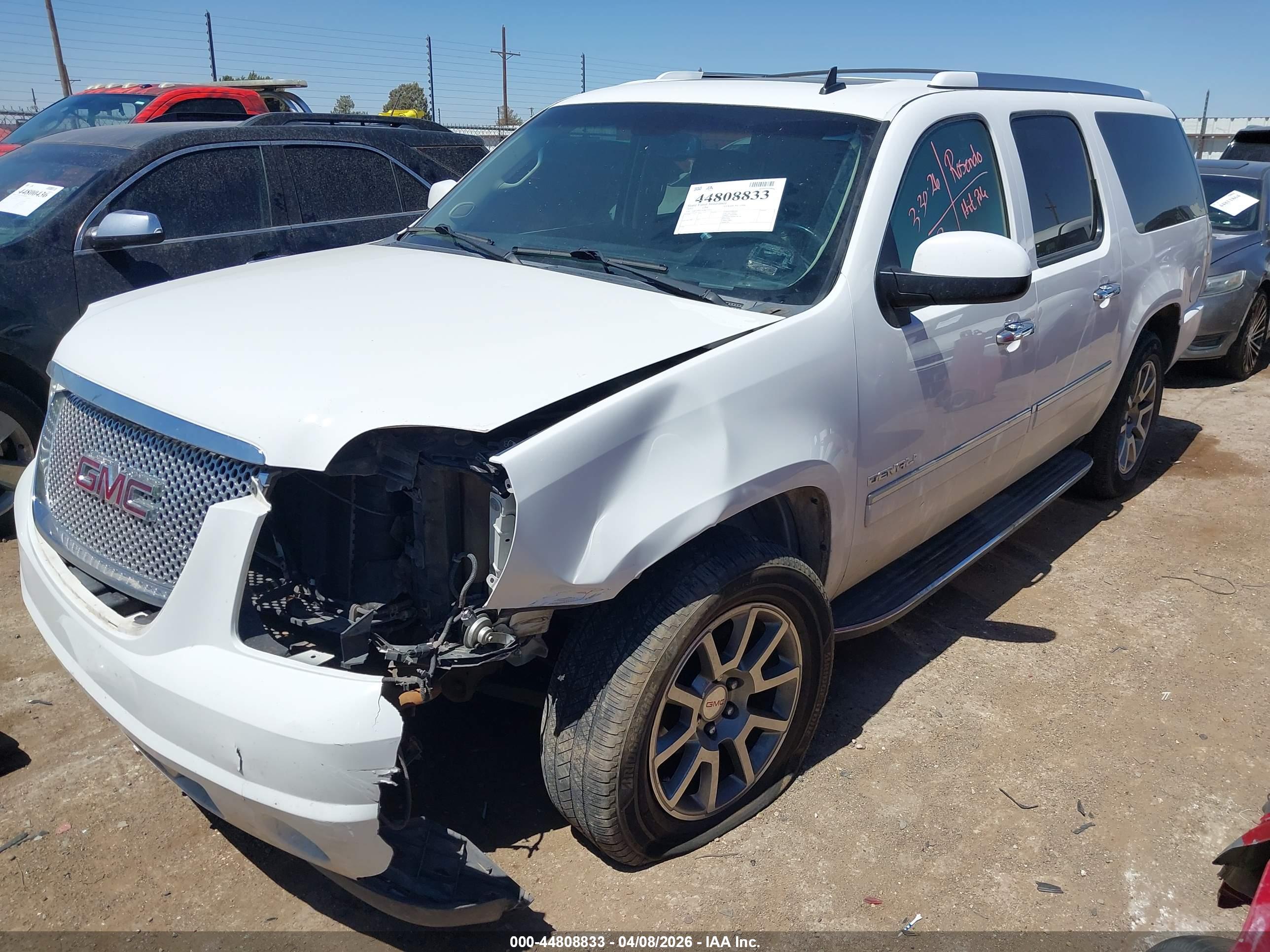 GMC YUKON image 2