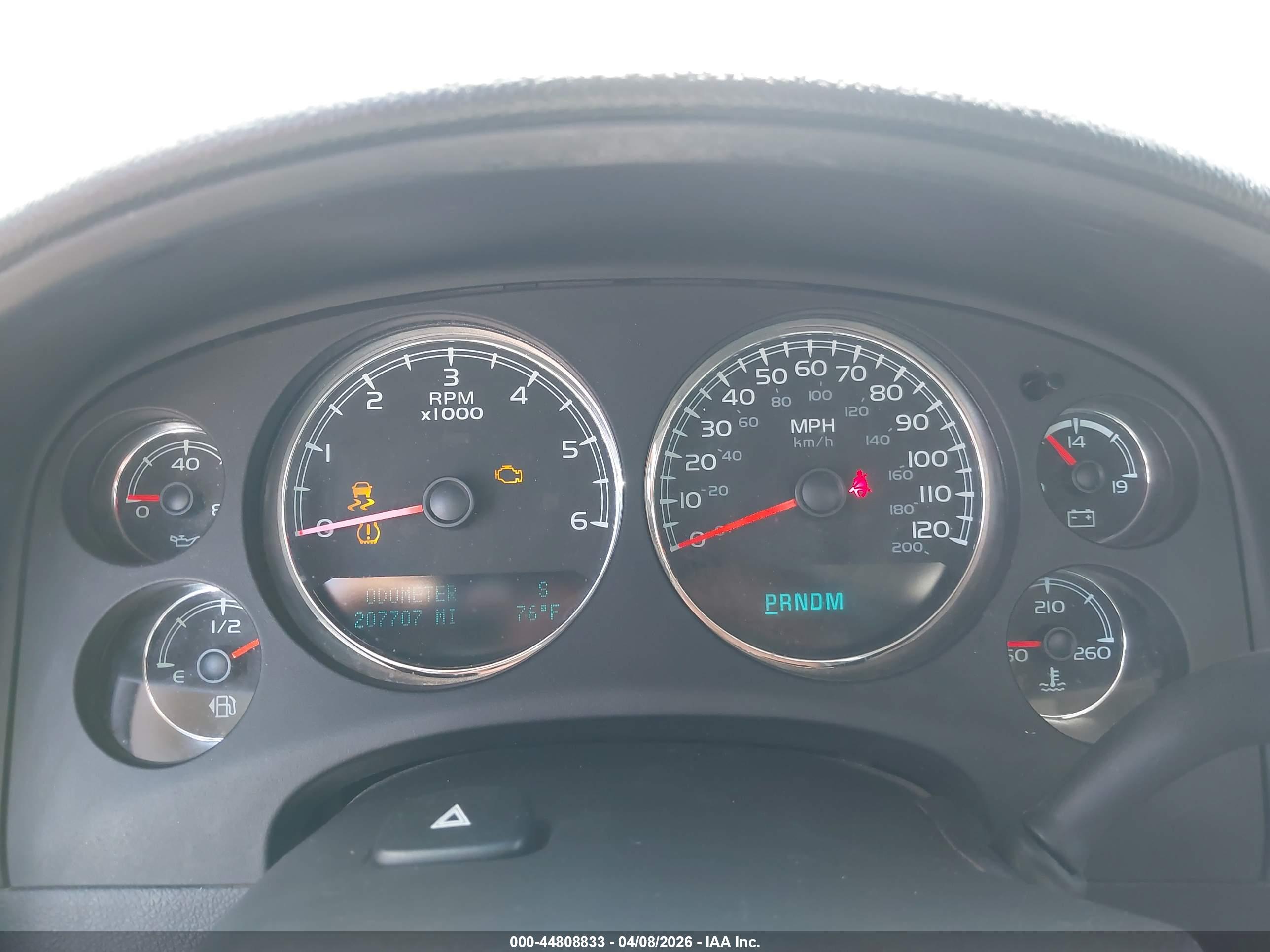 GMC YUKON image 7