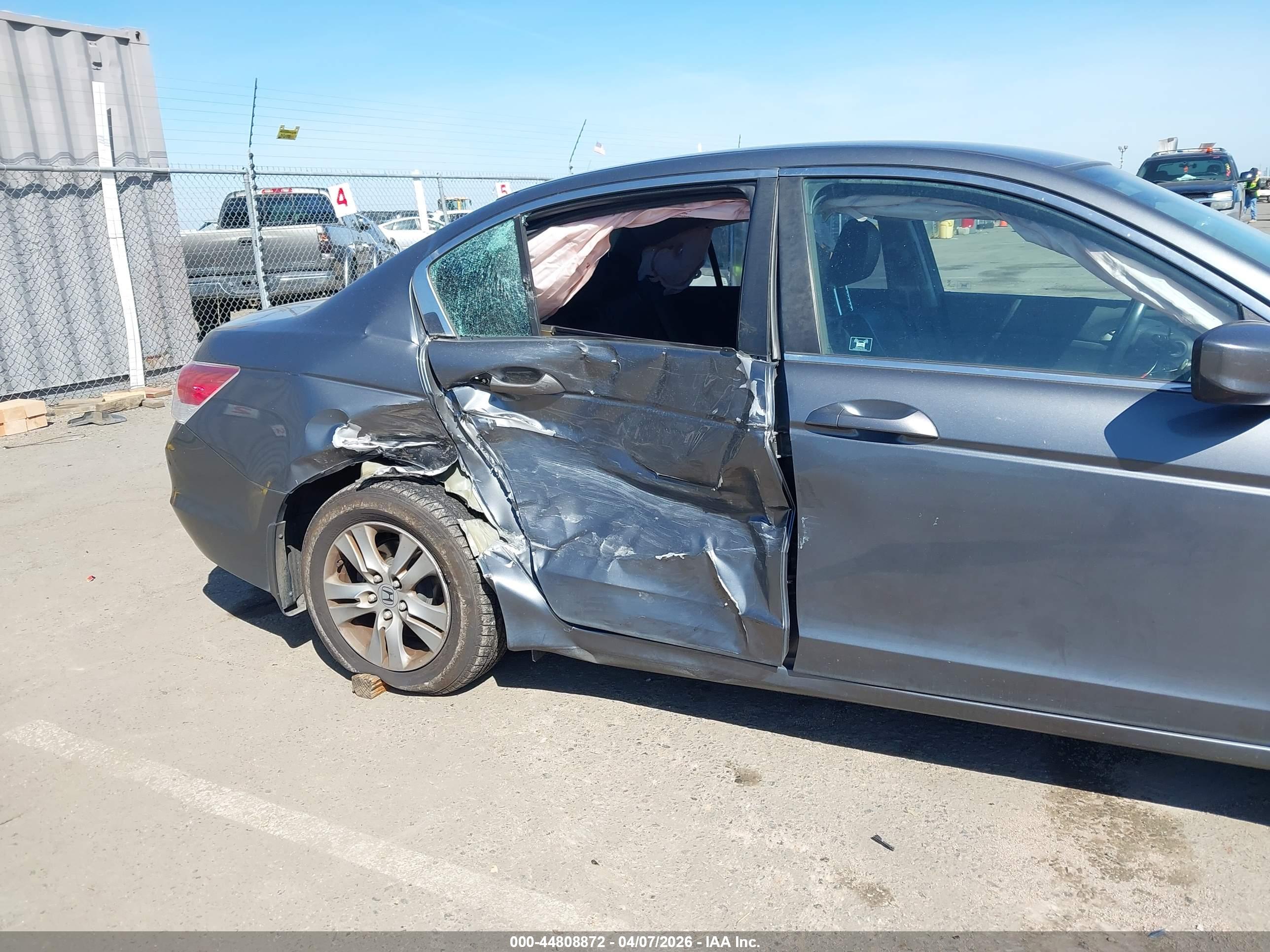 HONDA ACCORD image 6