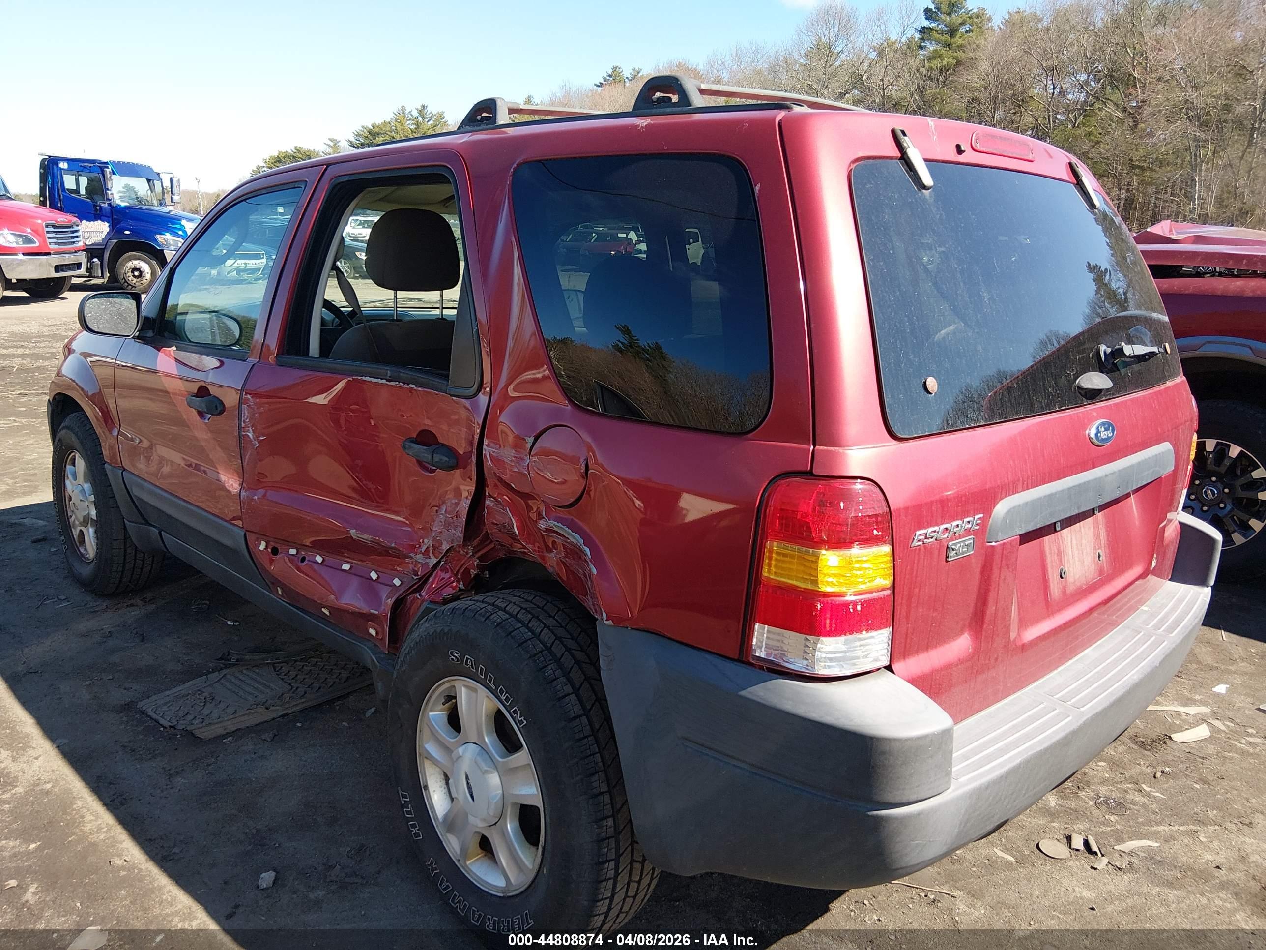 FORD ESCAPE image 3