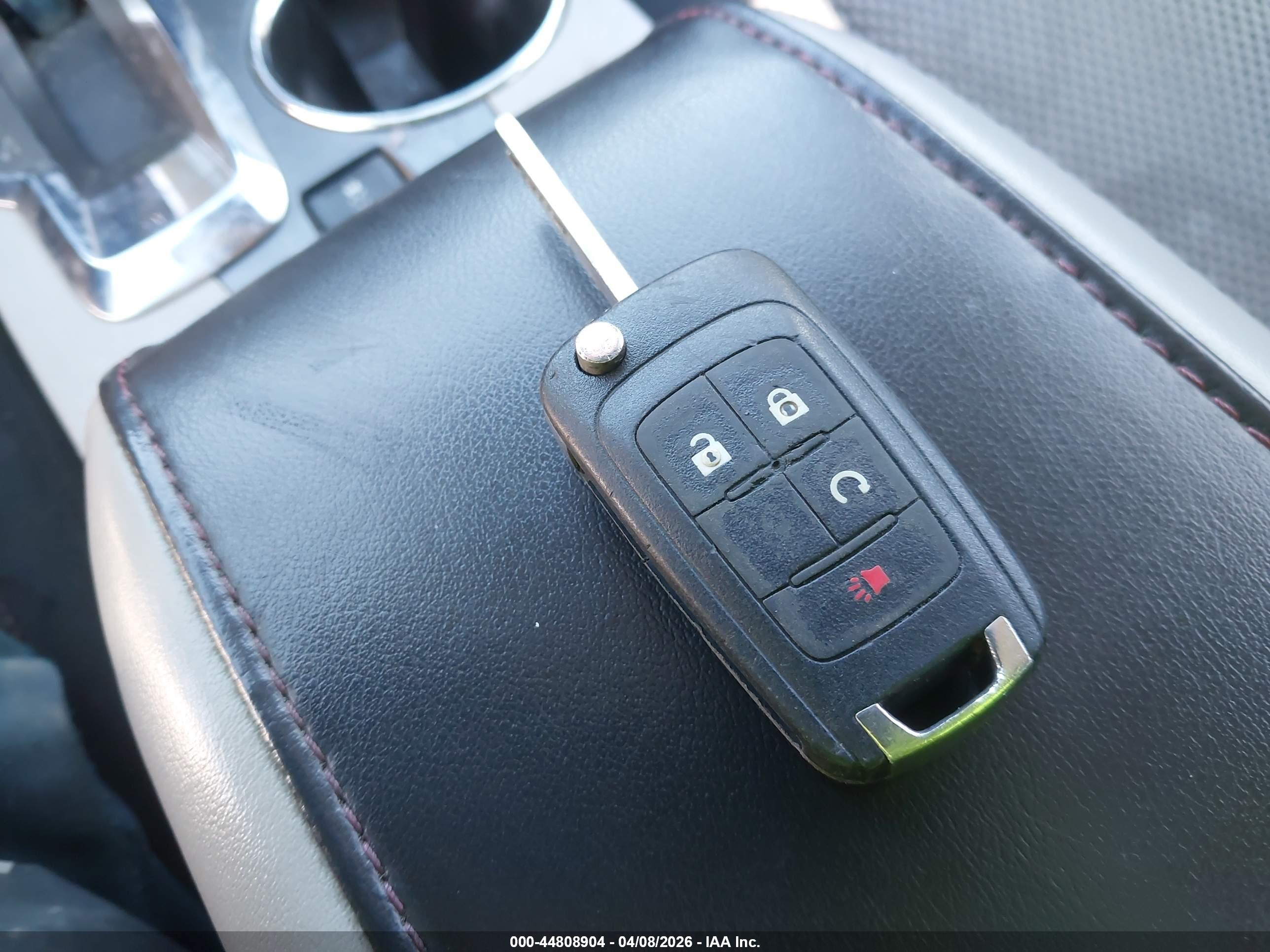 GMC TERRAIN image 11