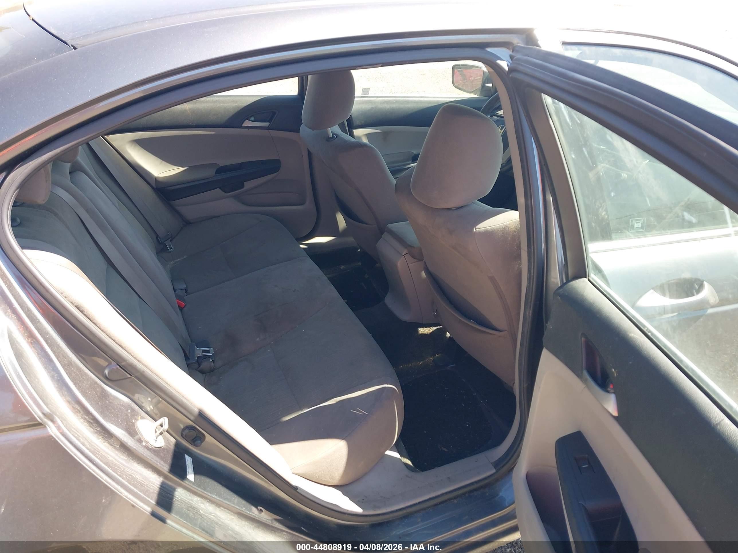 HONDA ACCORD image 8