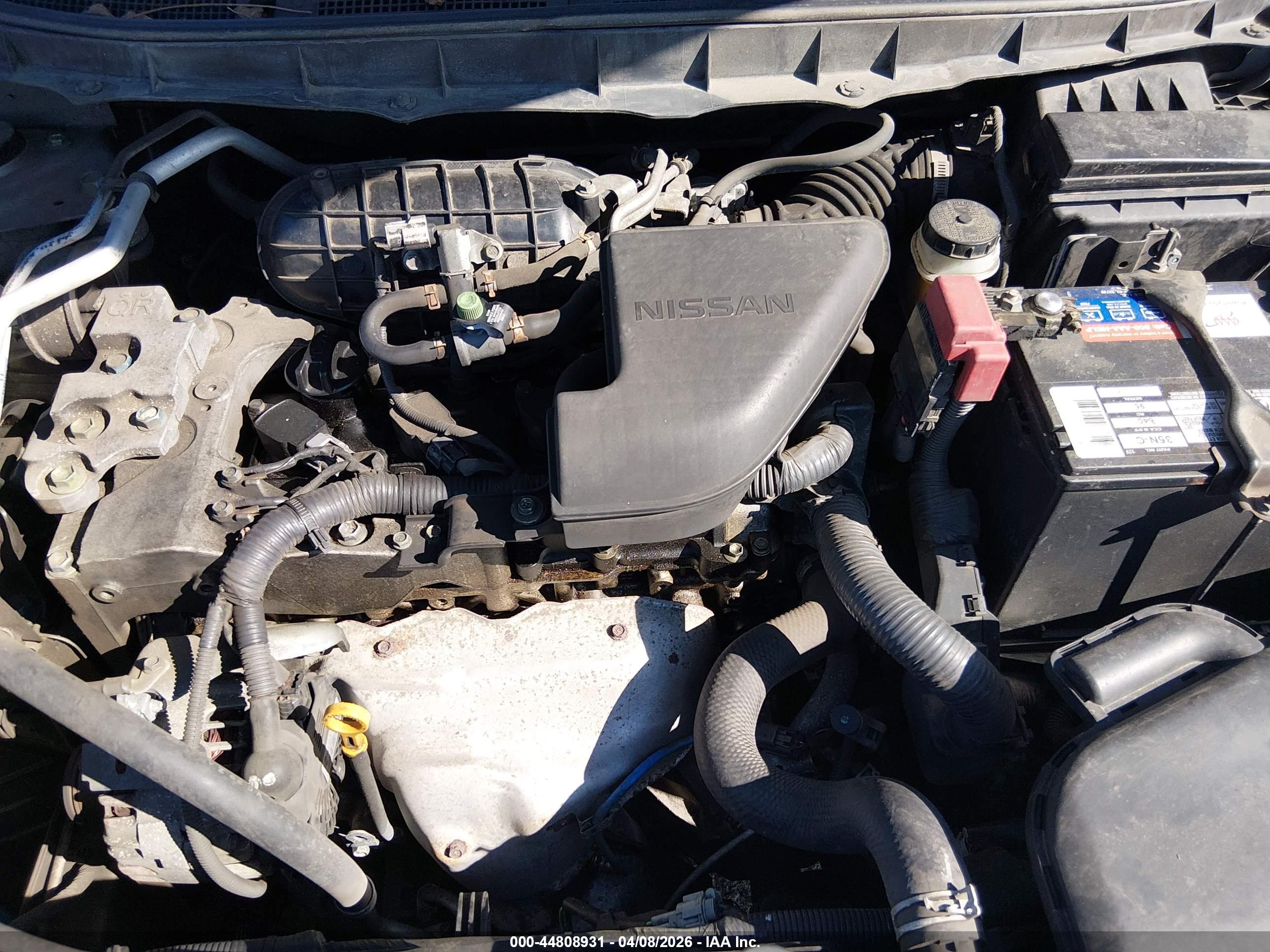 NISSAN ROGUE image 10