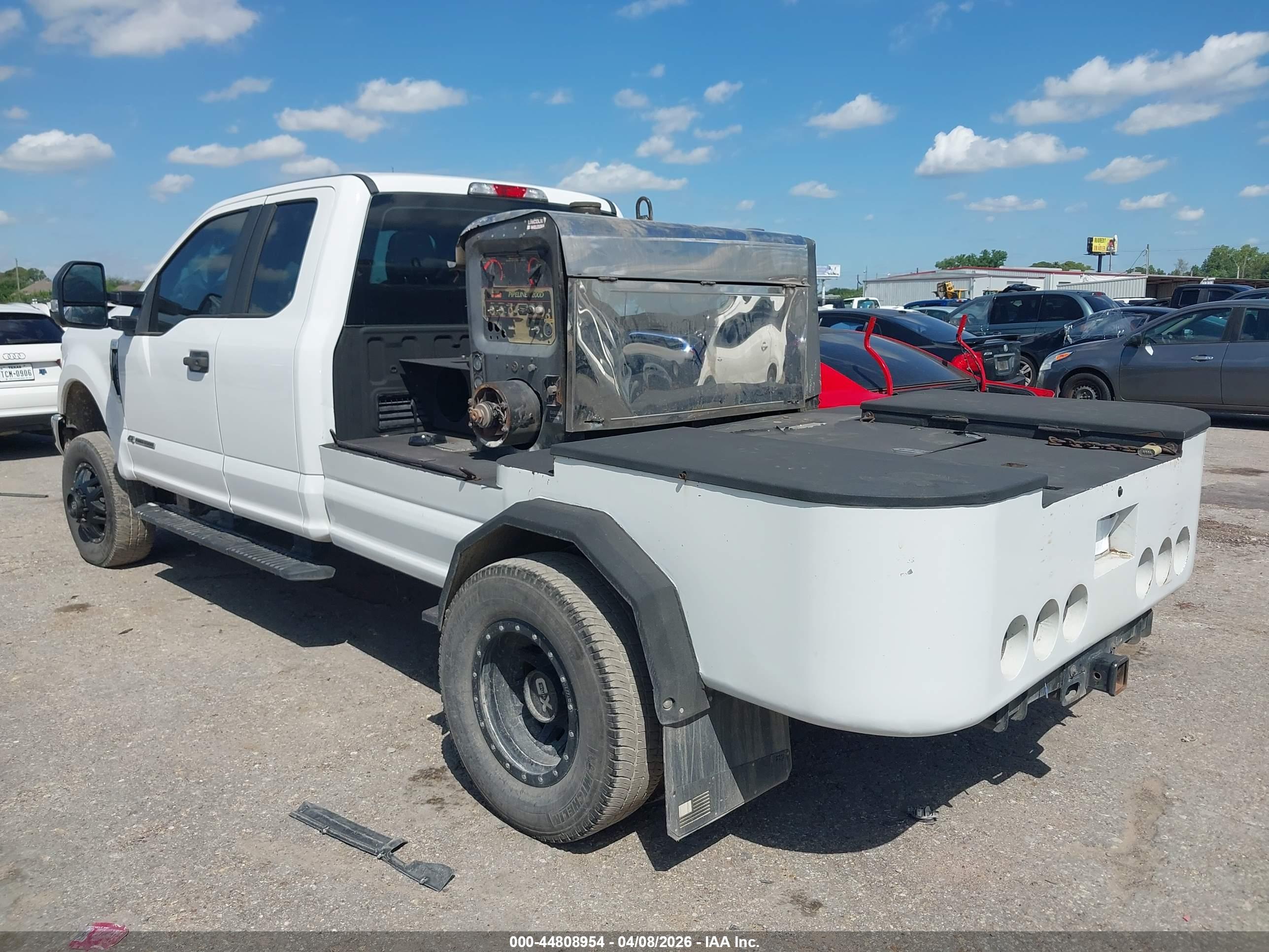 FORD F-350 image 3