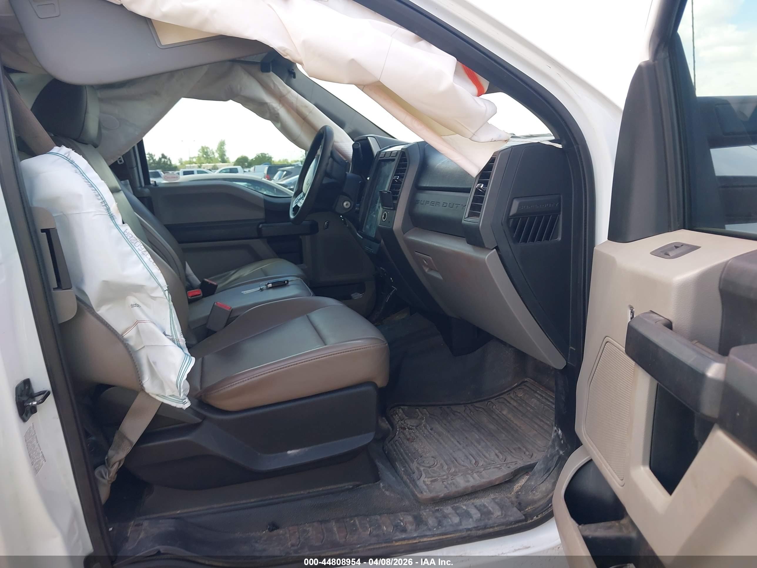 FORD F-350 image 8