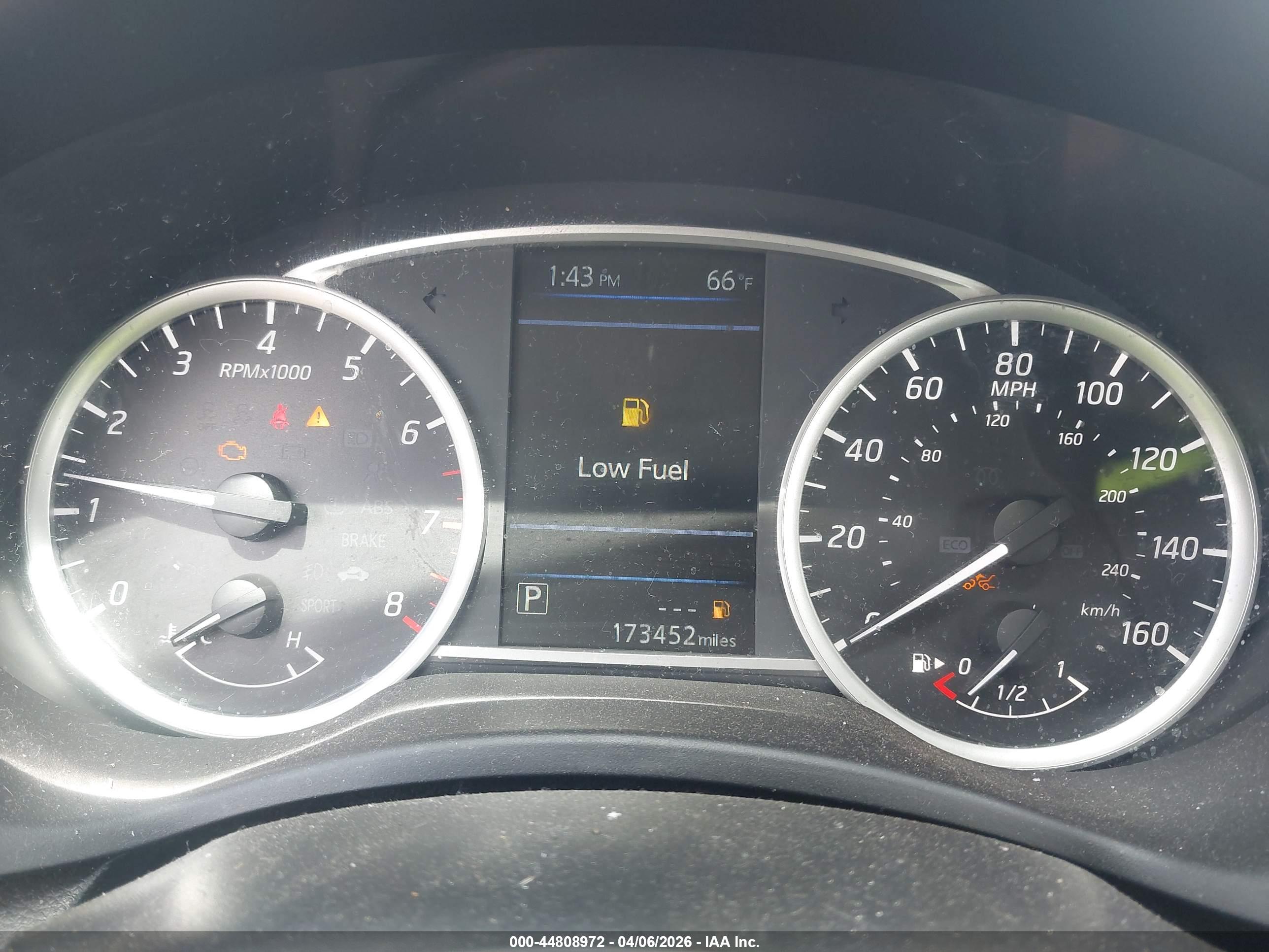 NISSAN SENTRA image 7
