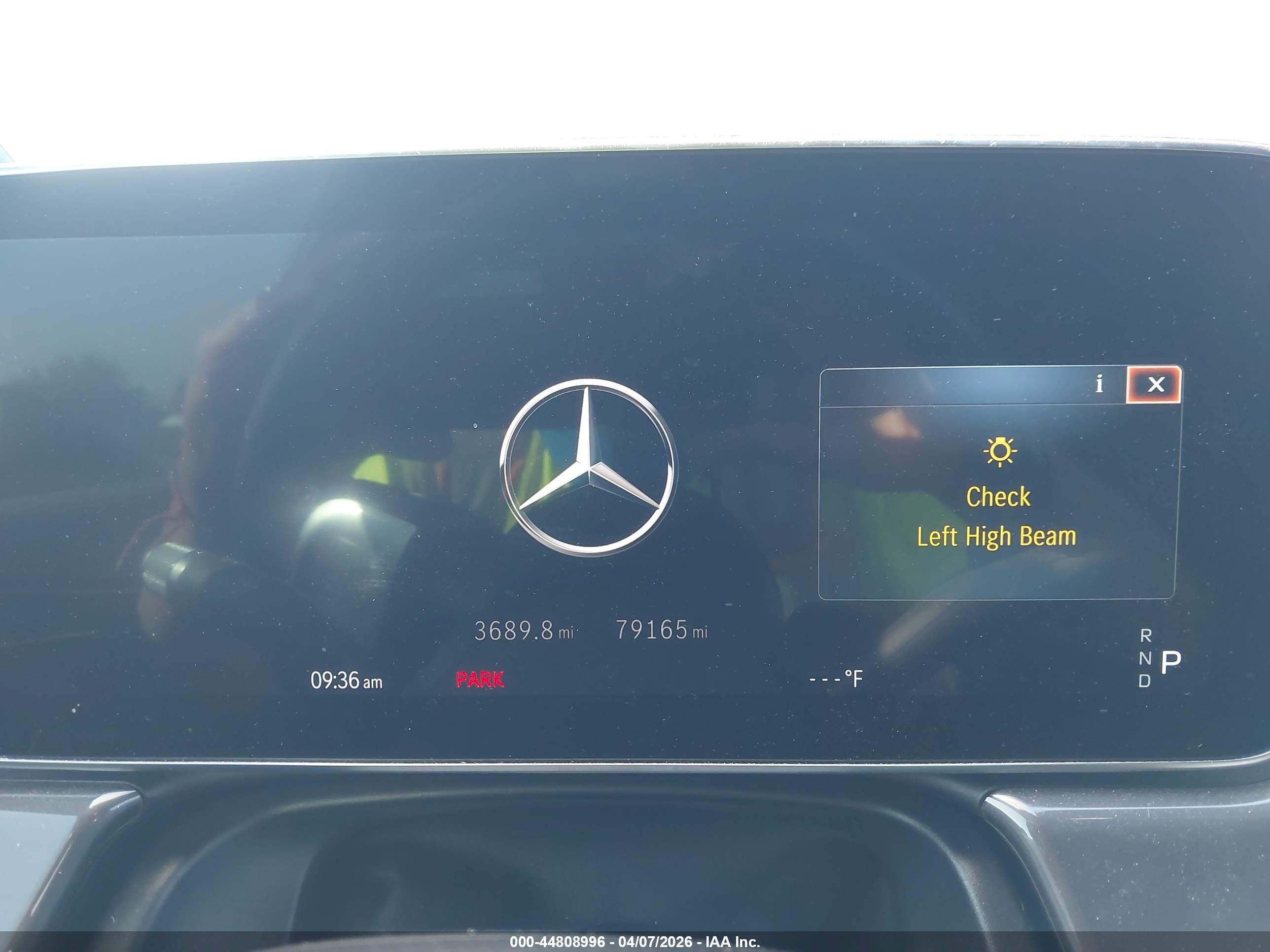 MERCEDES-BENZ EQS image 7