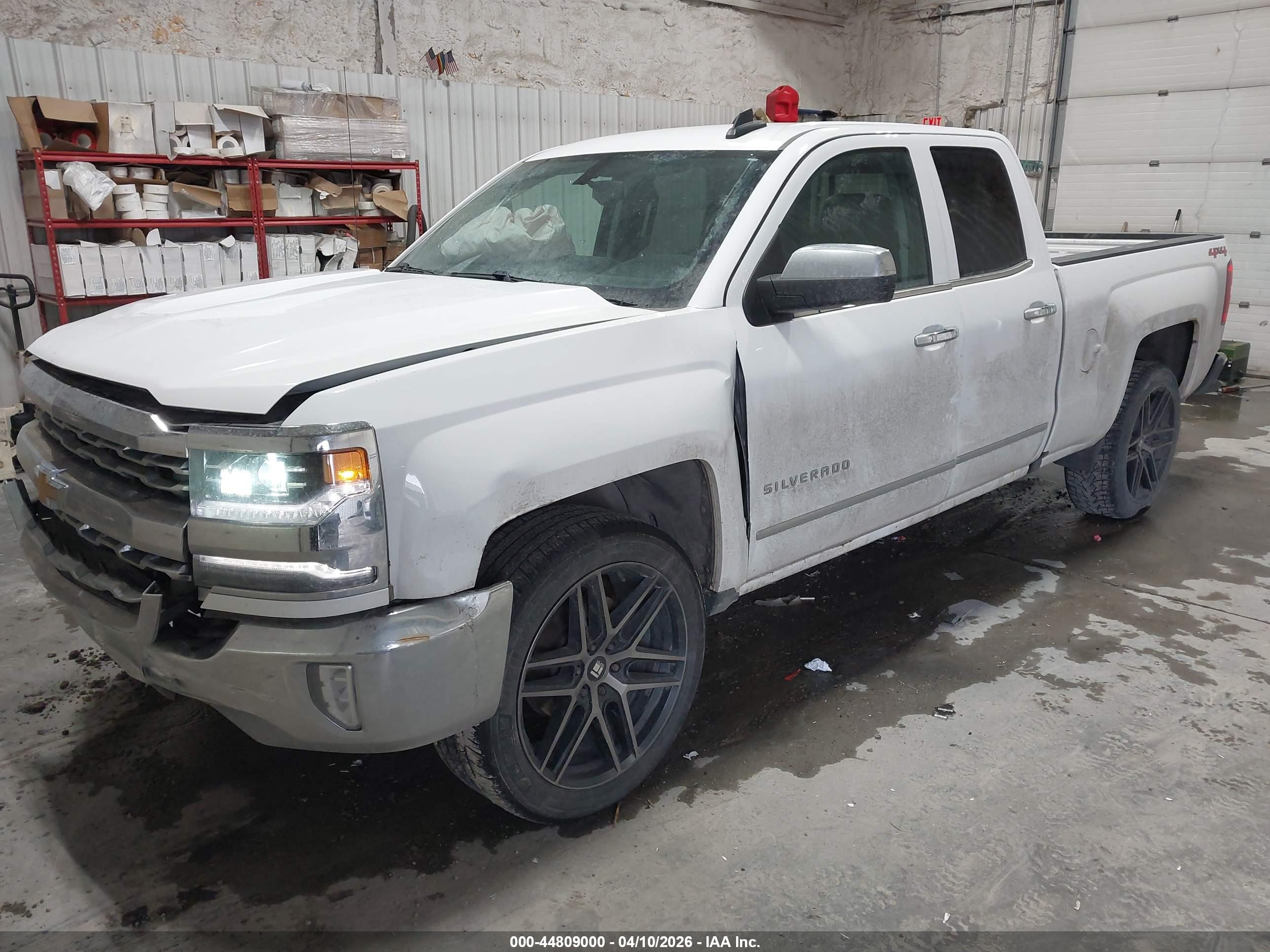 CHEVROLET SILVERADO image 2