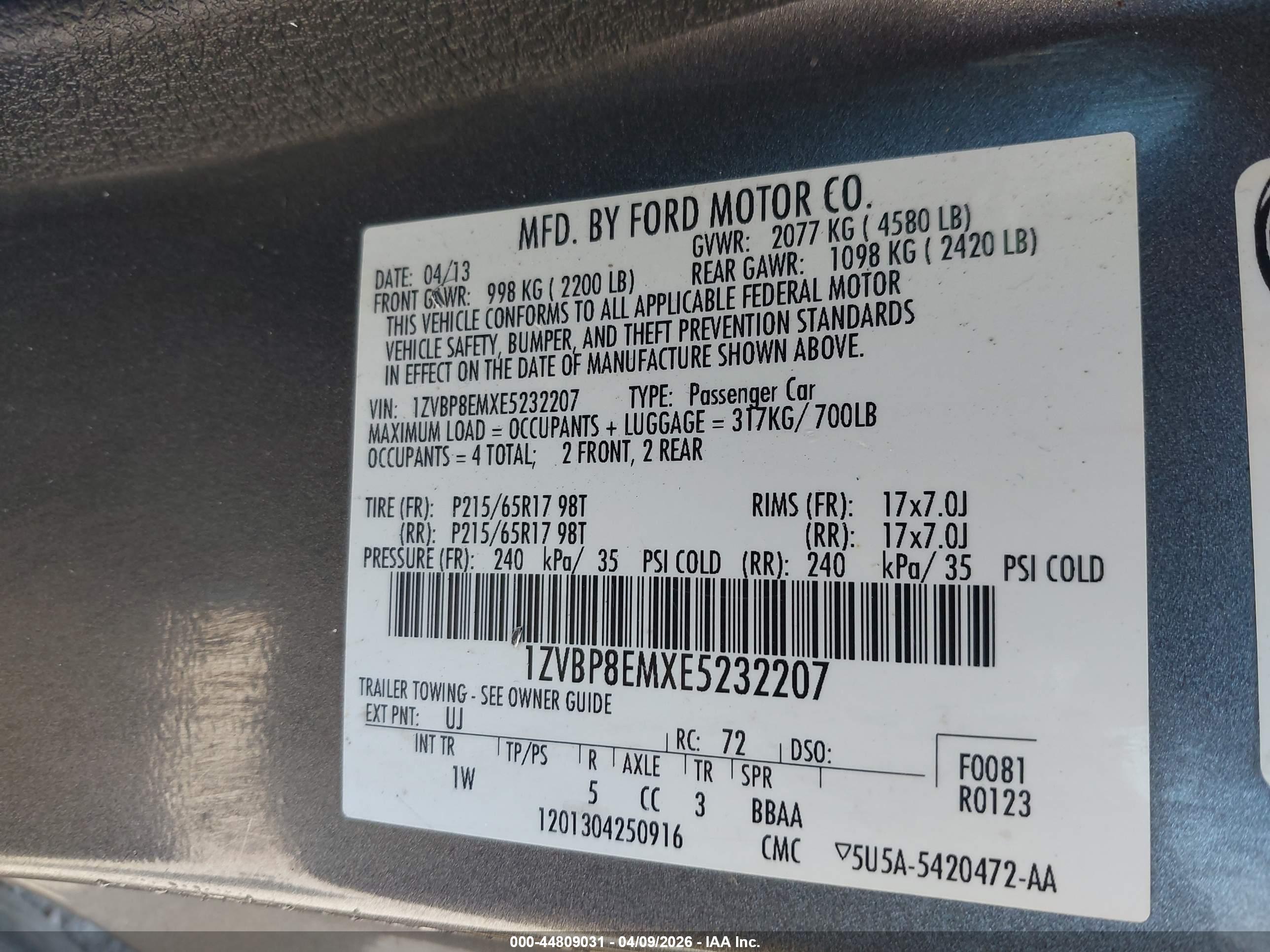 FORD MUSTANG image 9