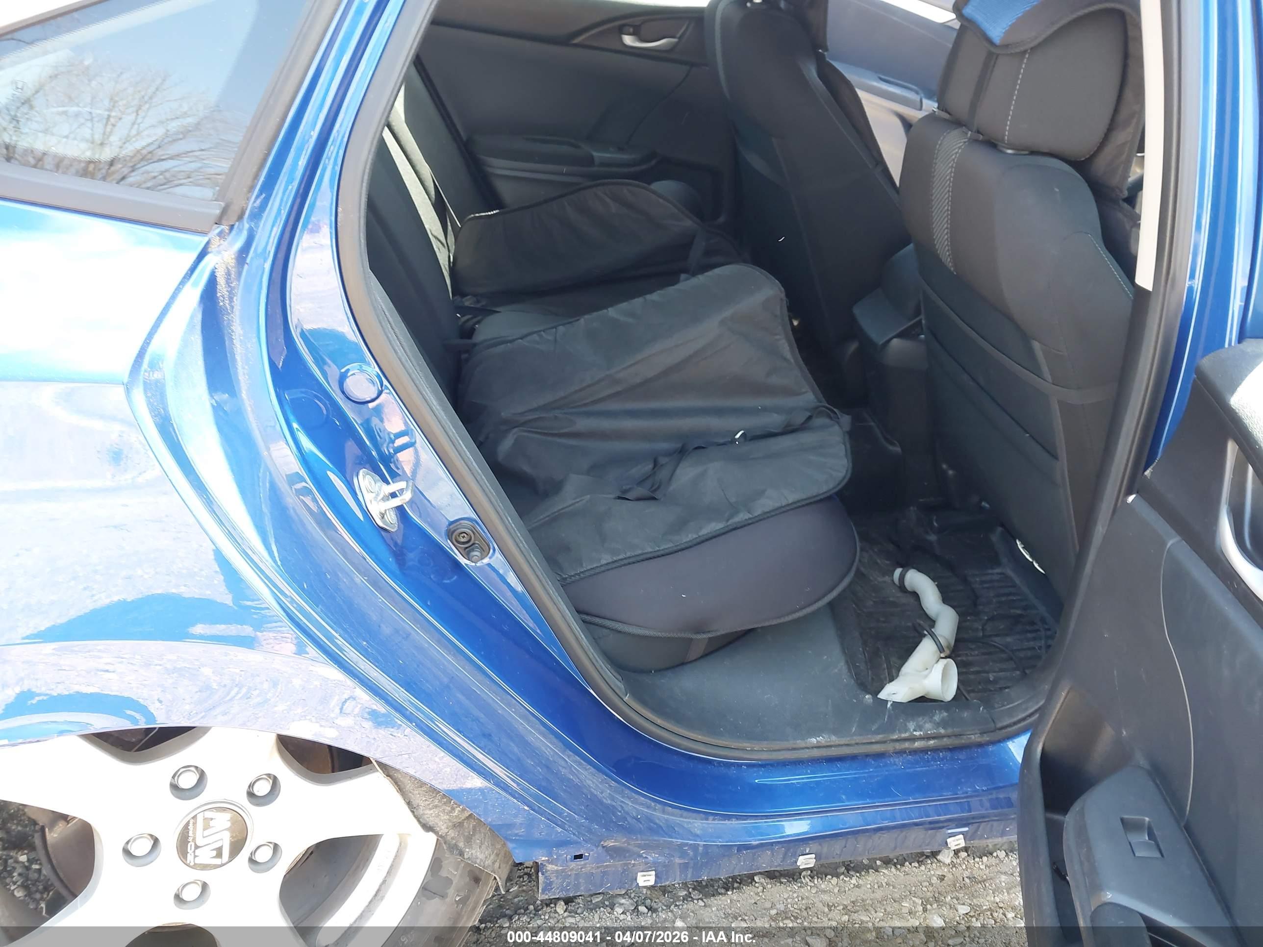 HONDA CIVIC image 8