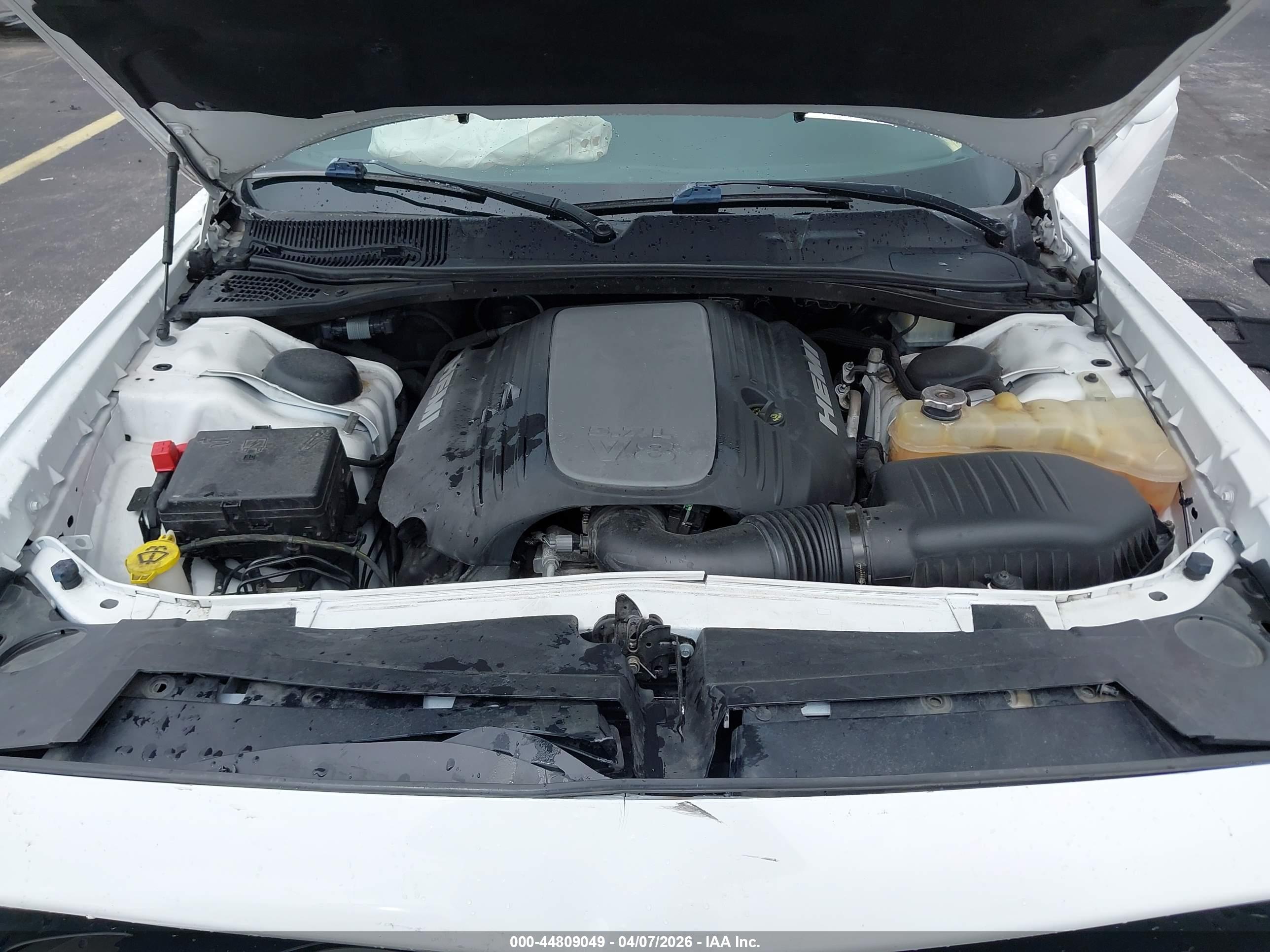 DODGE CHALLENGER image 10