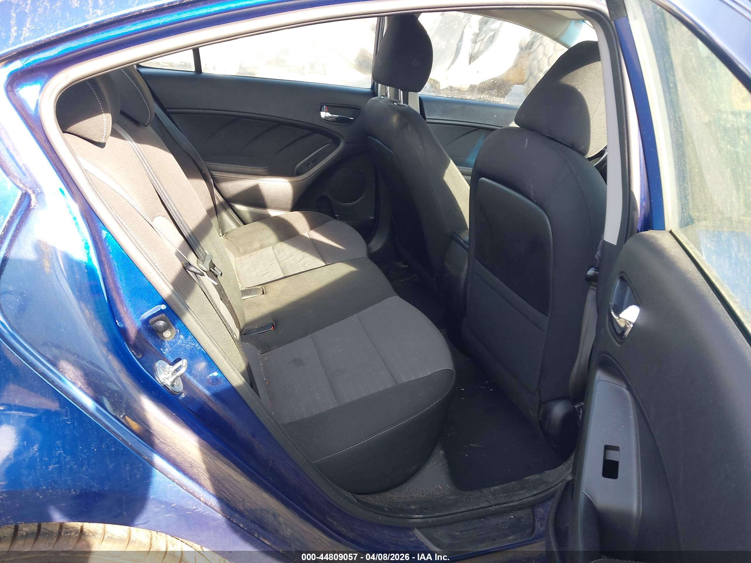 KIA FORTE image 8