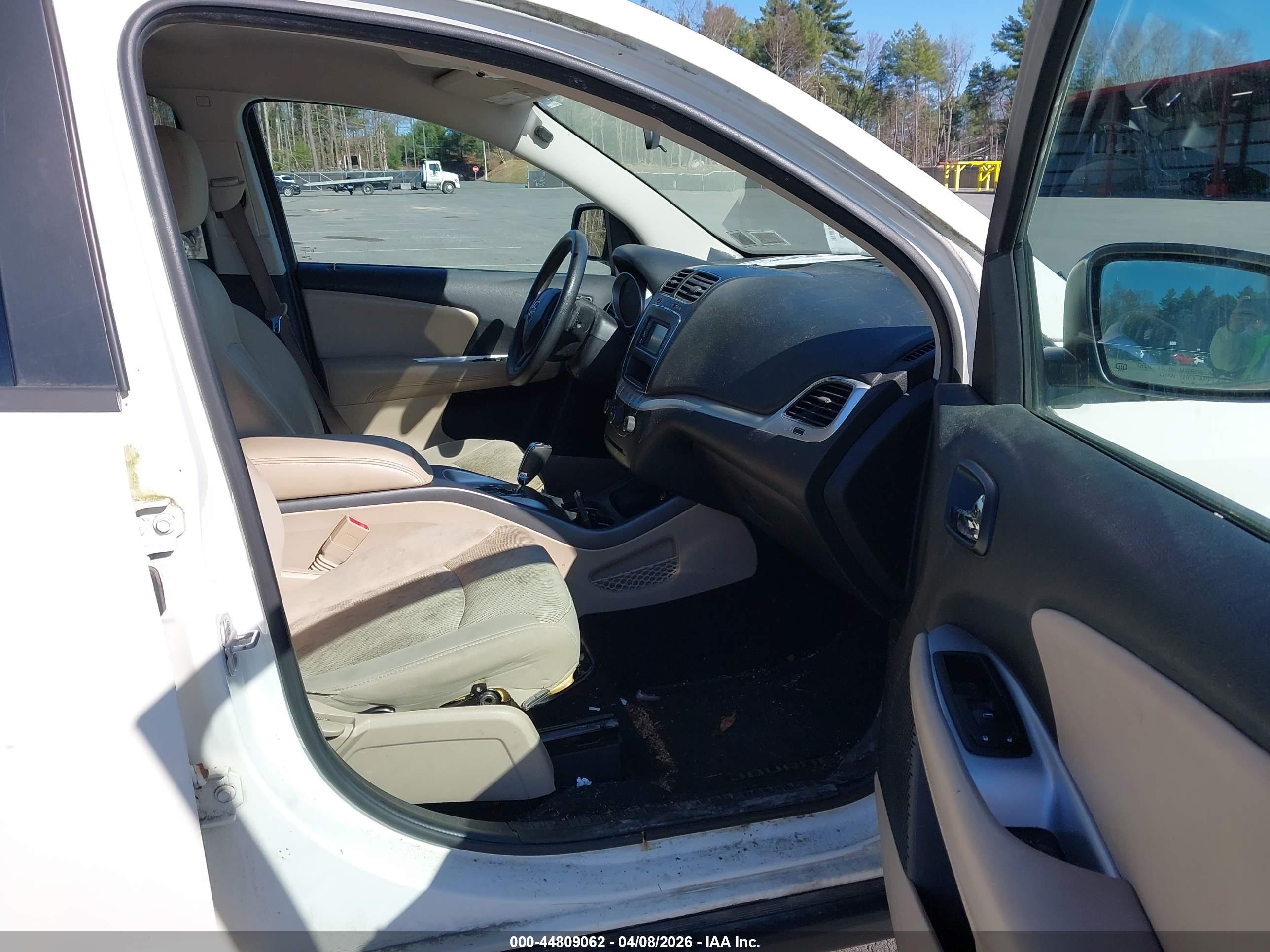 DODGE JOURNEY image 5