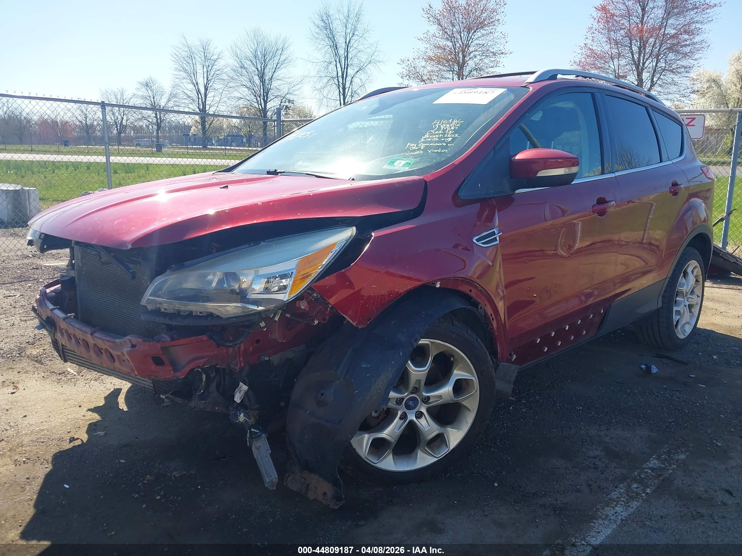 FORD ESCAPE image 2