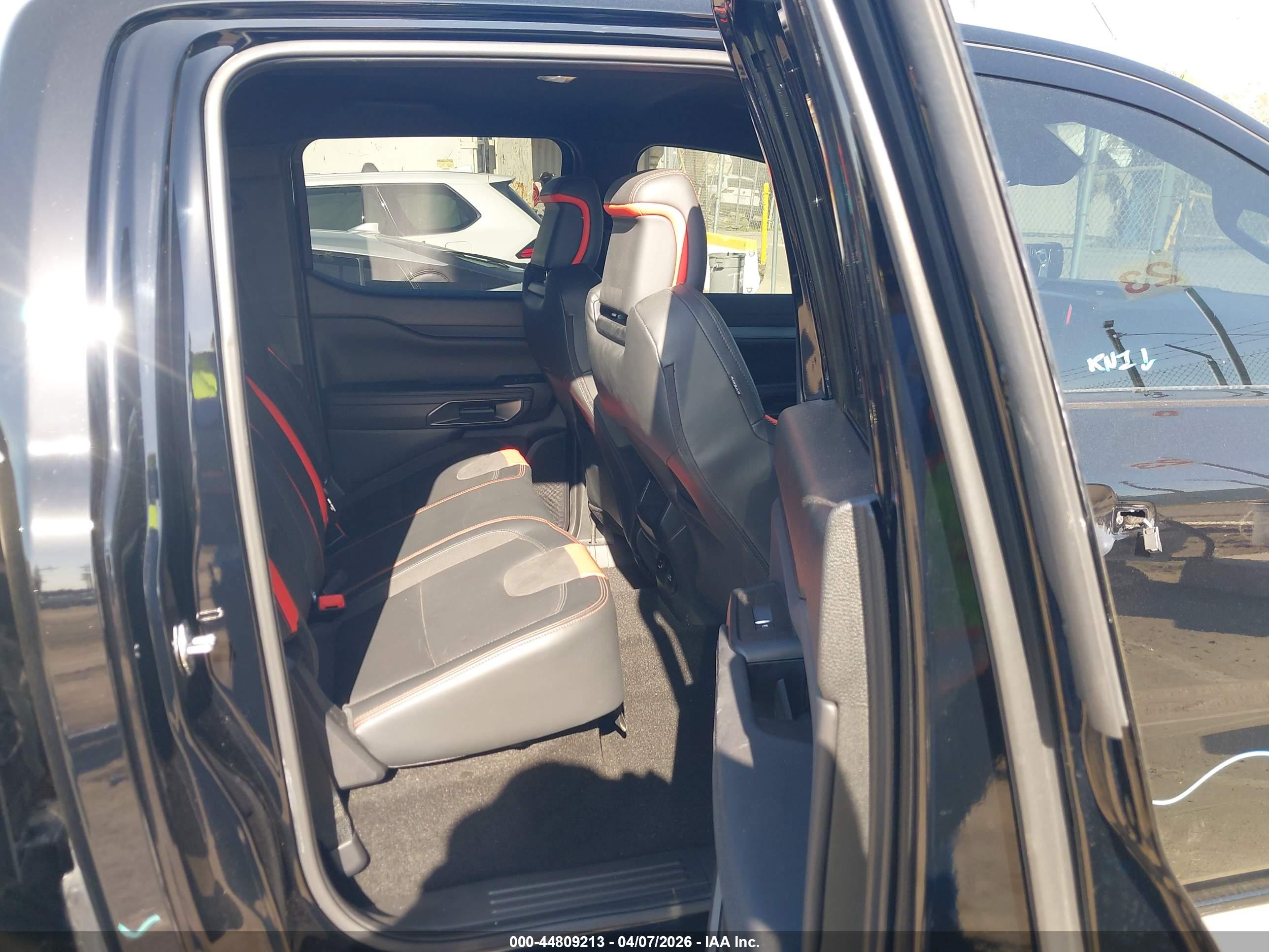 FORD RANGER image 8