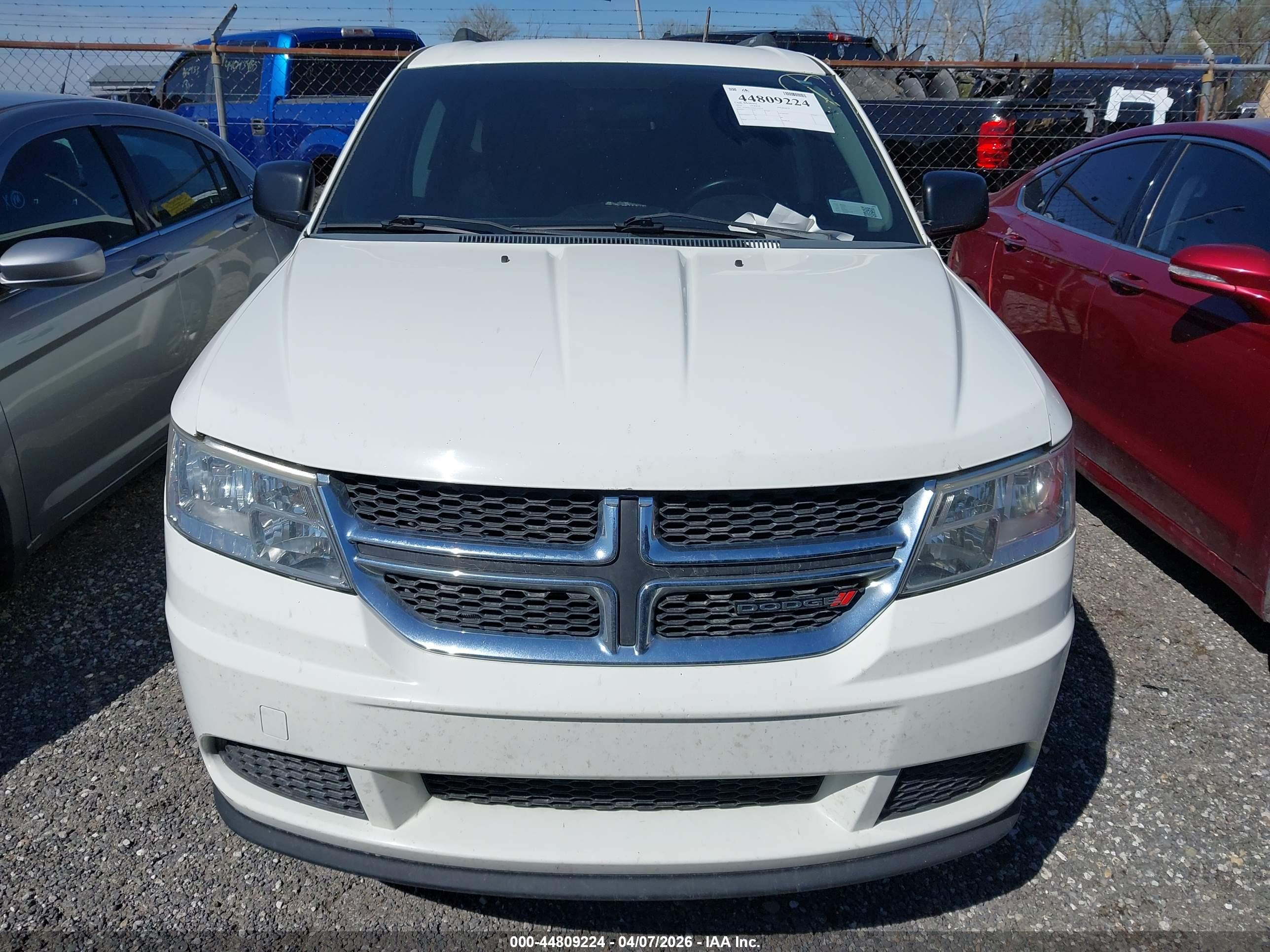 DODGE JOURNEY image 6