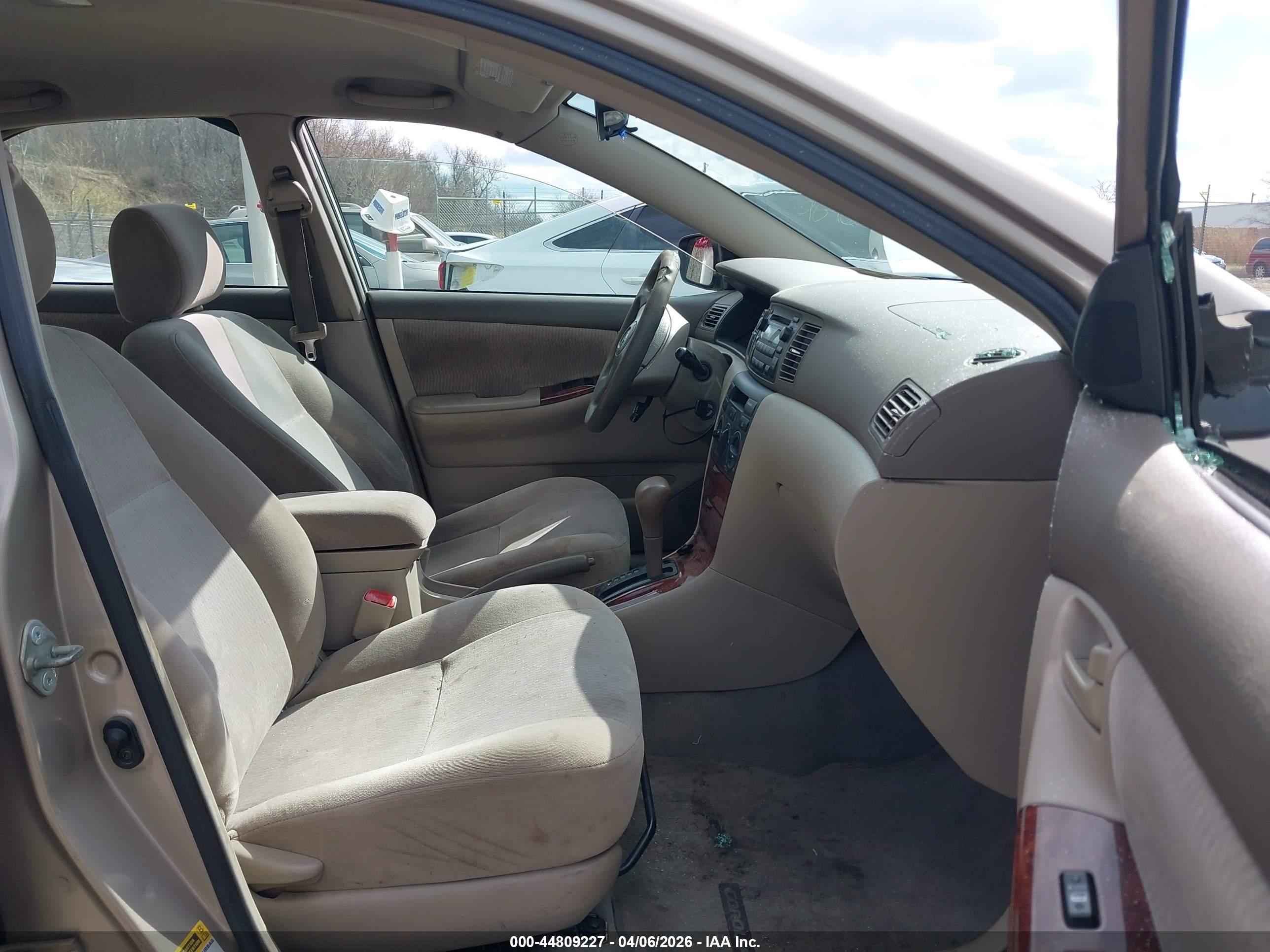 TOYOTA COROLLA image 5