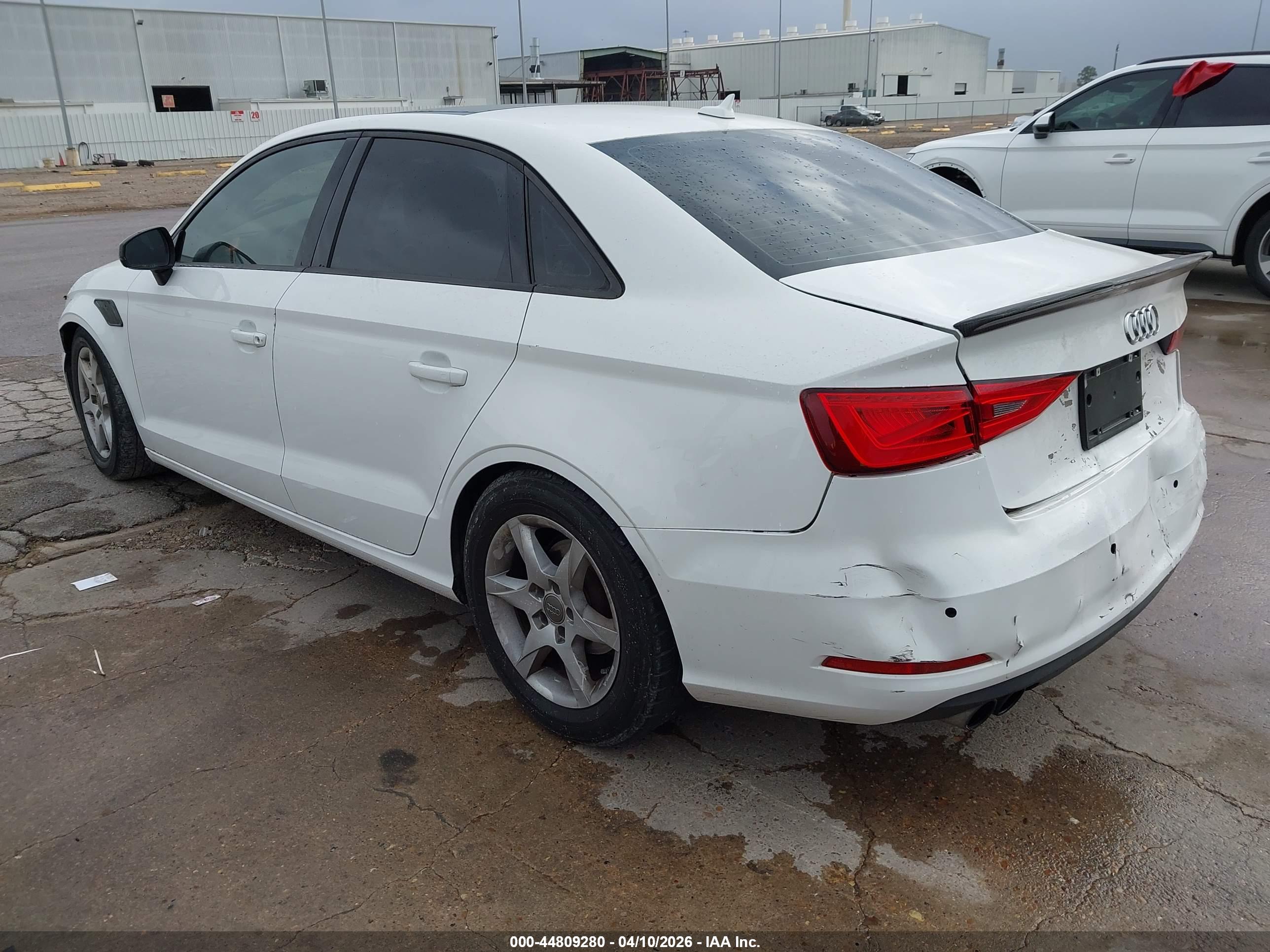 AUDI A3 image 3