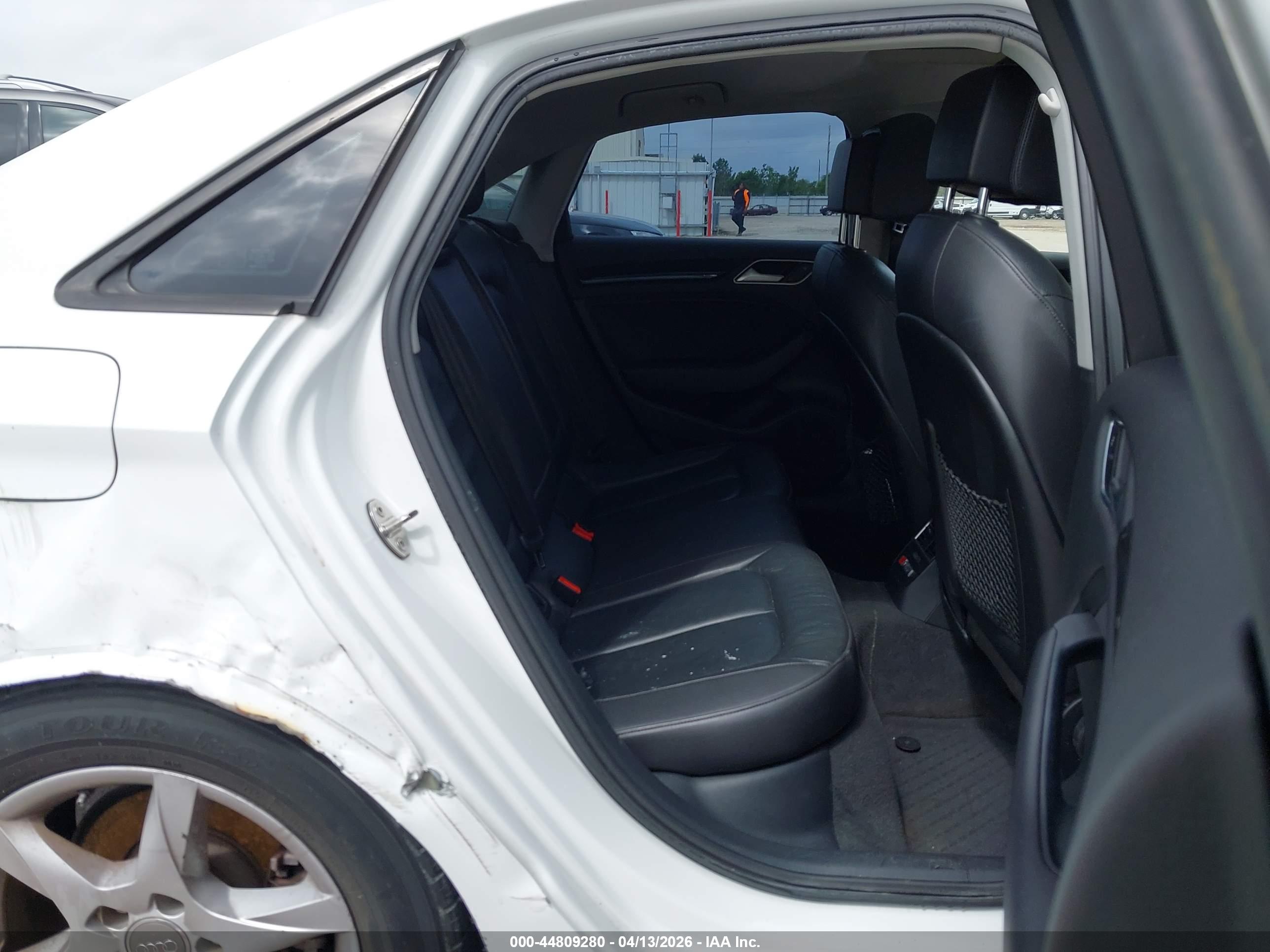 AUDI A3 image 8
