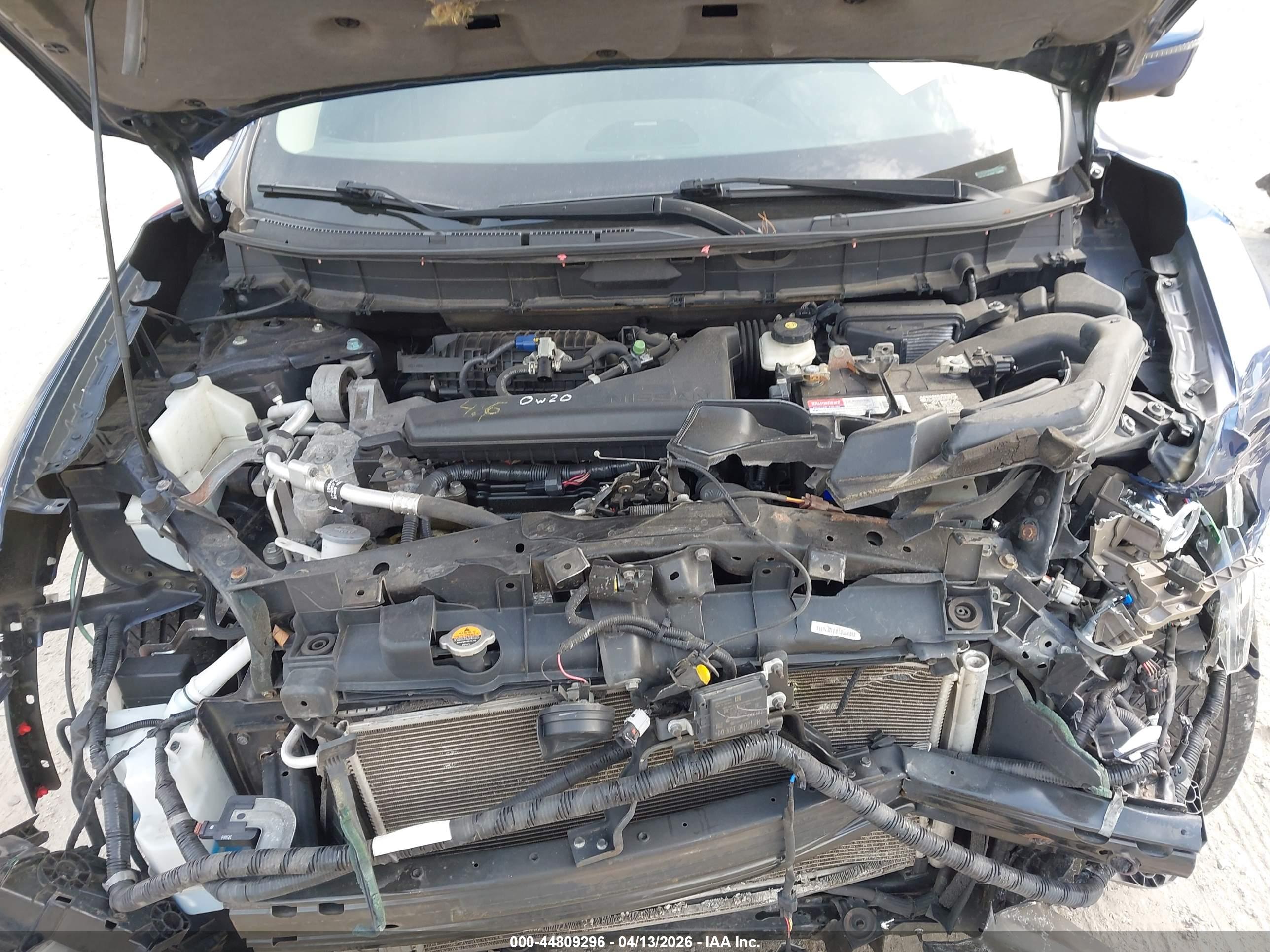 NISSAN ROGUE image 10