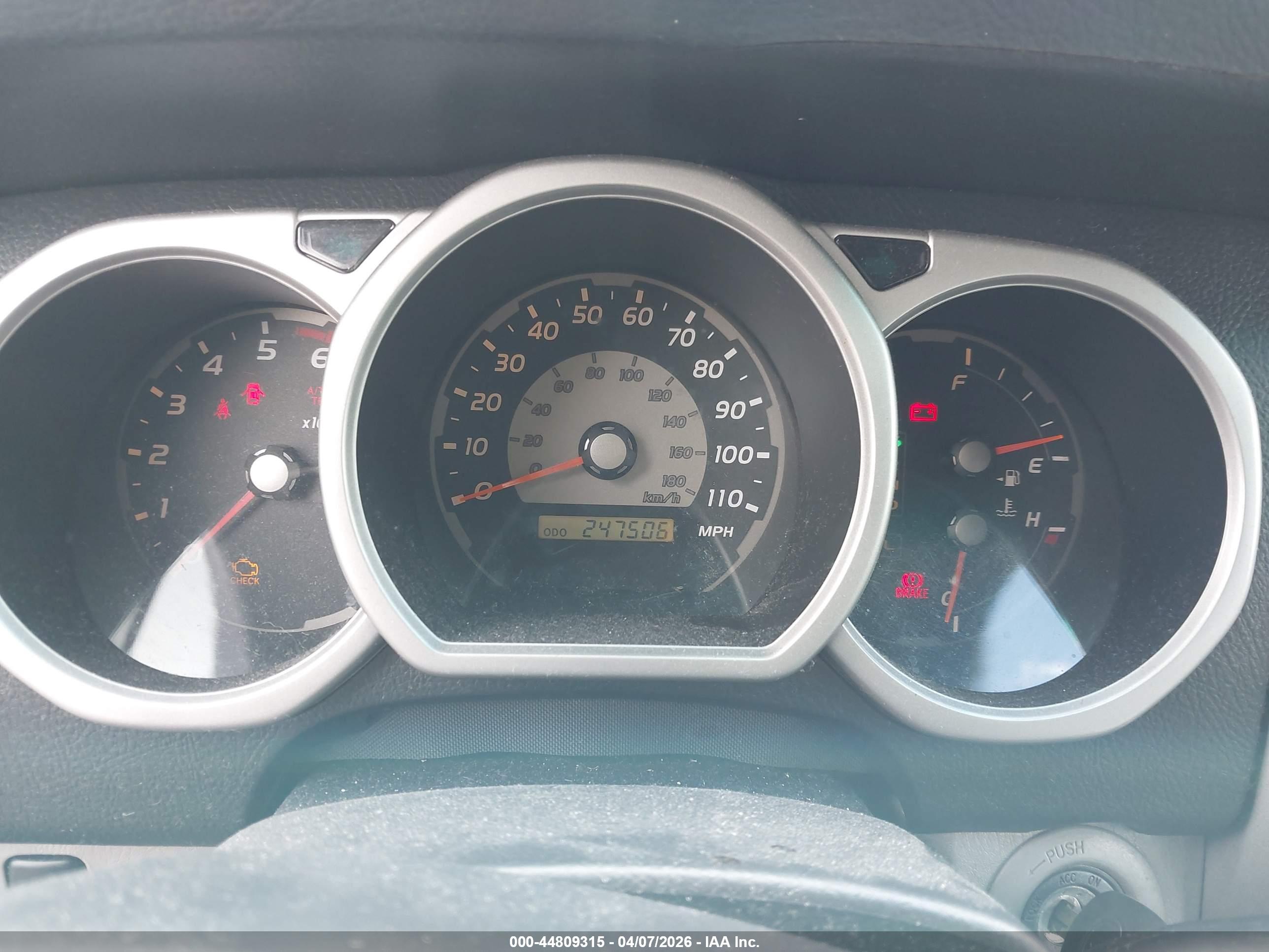 TOYOTA 4RUNNER image 7