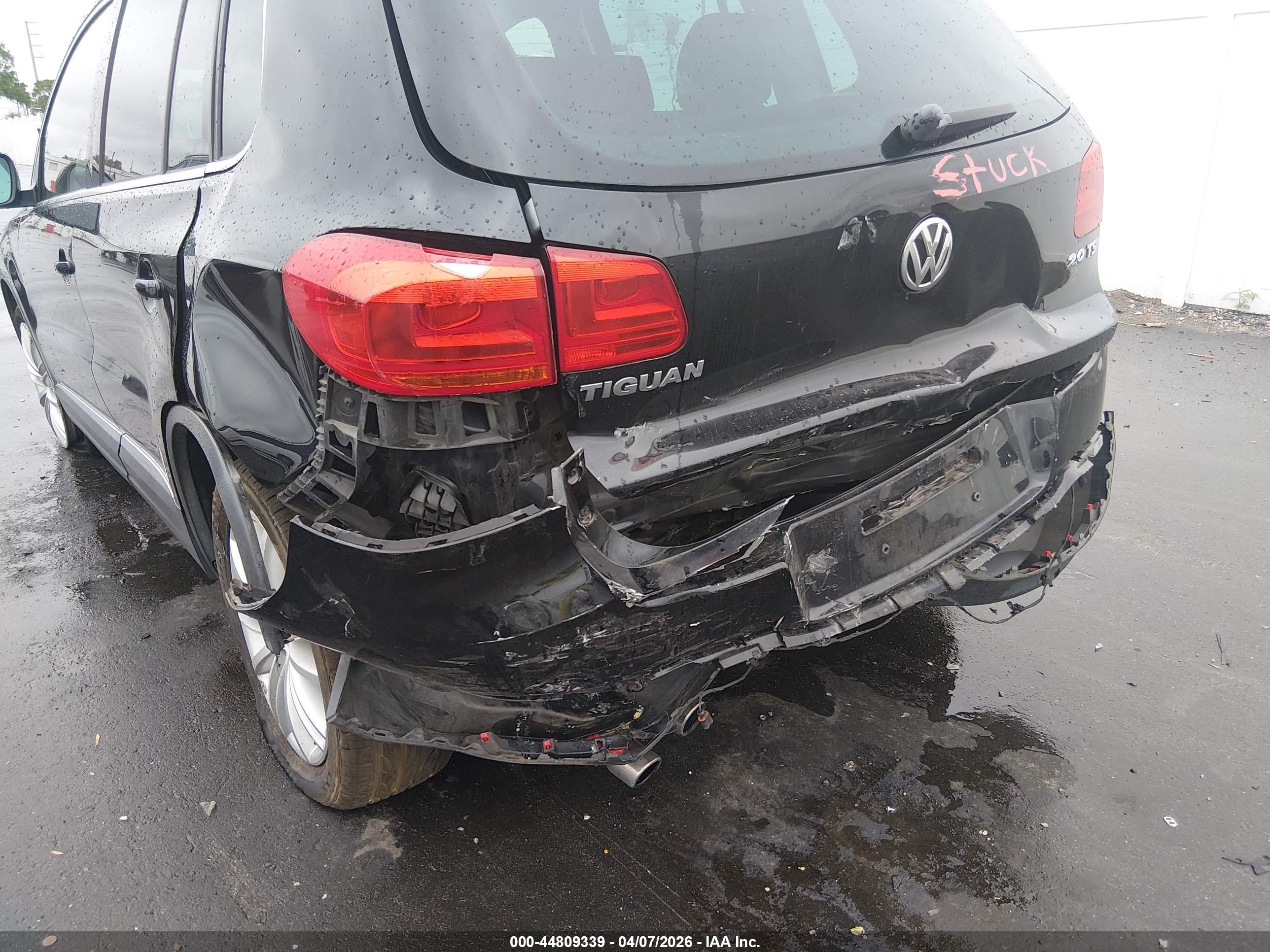 VOLKSWAGEN TIGUAN image 6