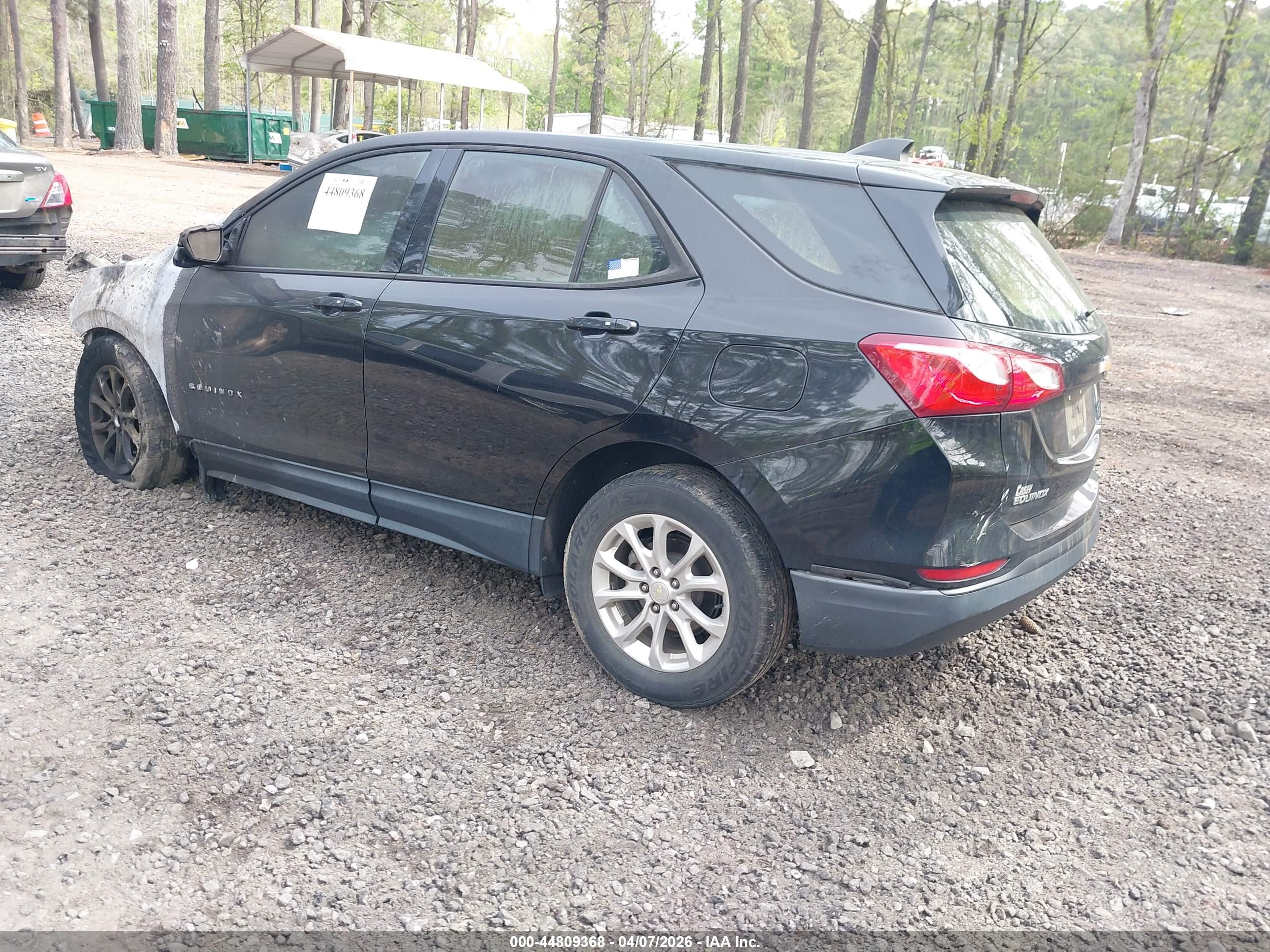 CHEVROLET EQUINOX image 3