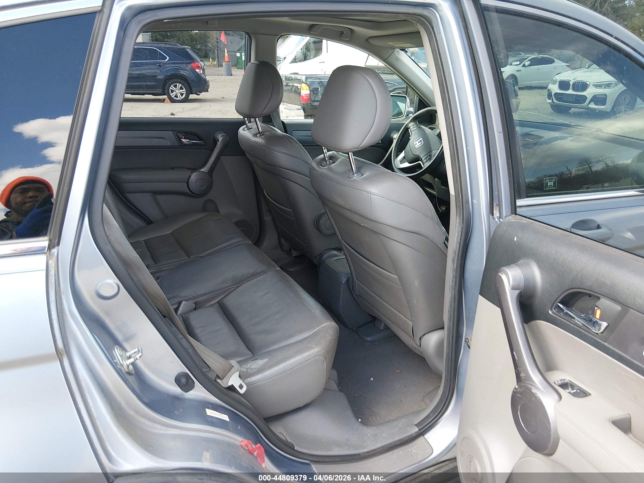 HONDA CR-V image 8