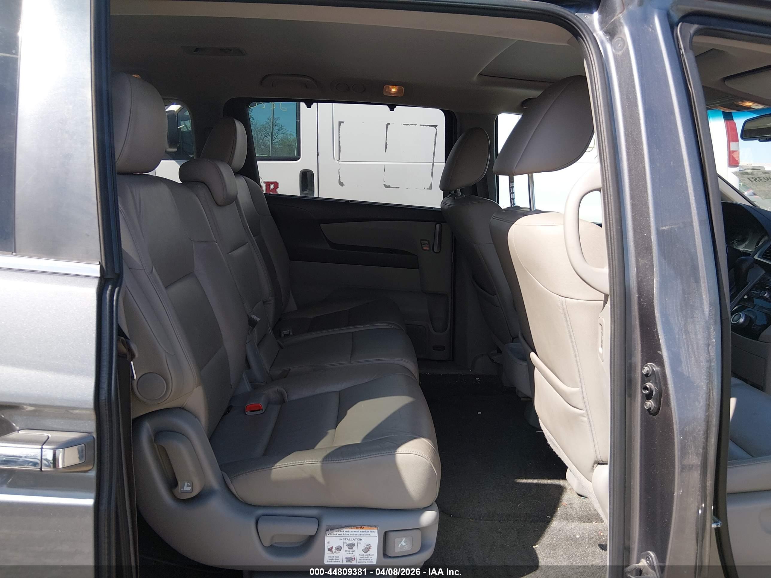 HONDA ODYSSEY image 8