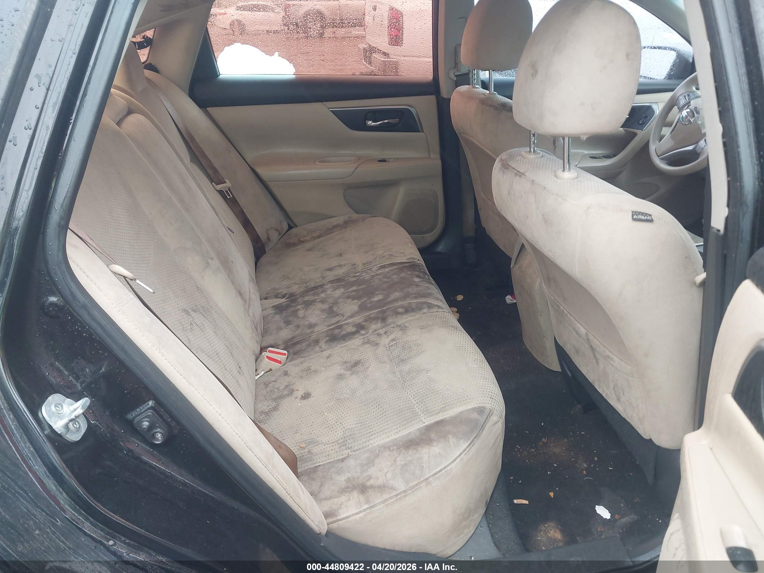 NISSAN ALTIMA image 8