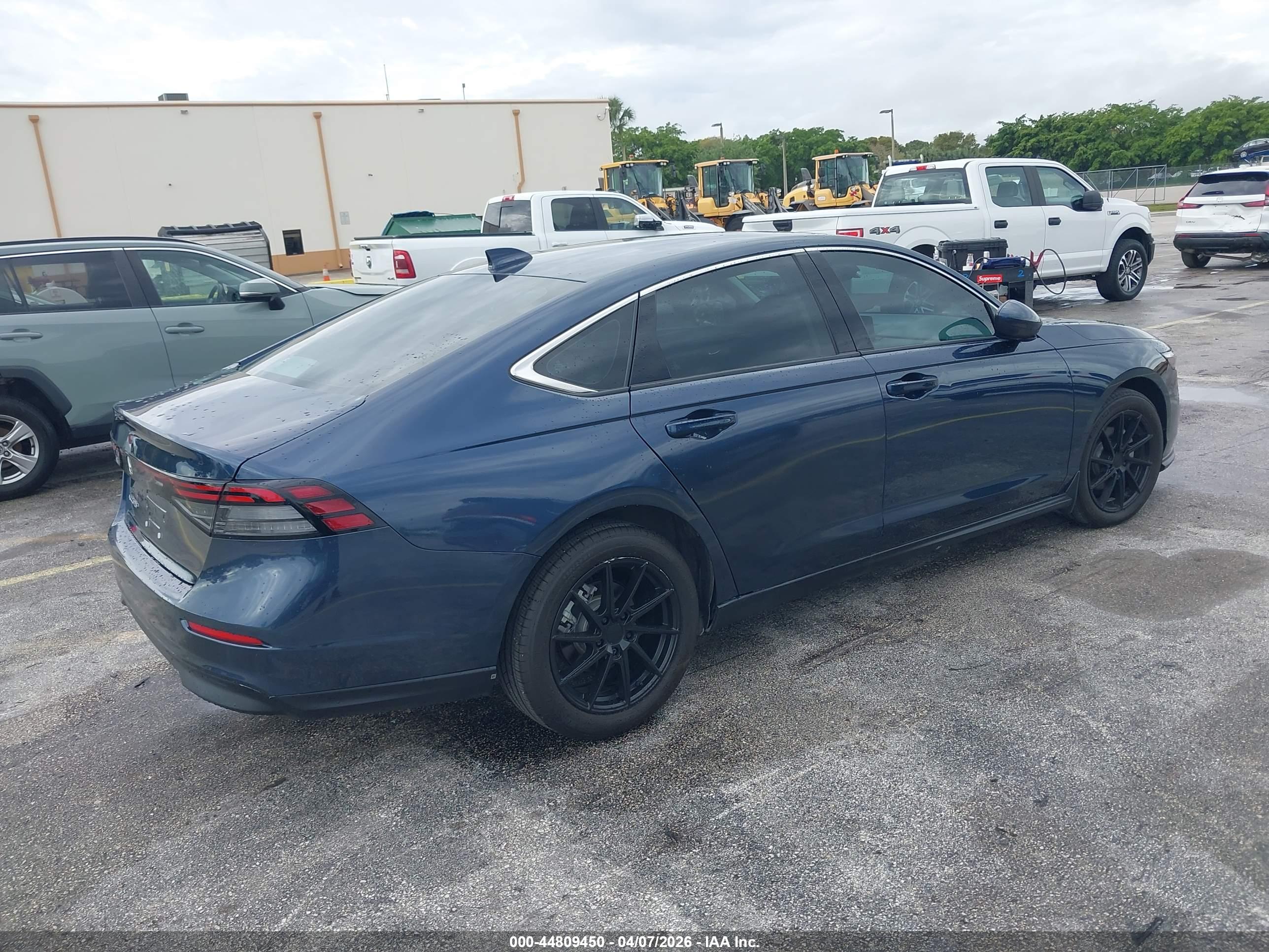 HONDA ACCORD image 4