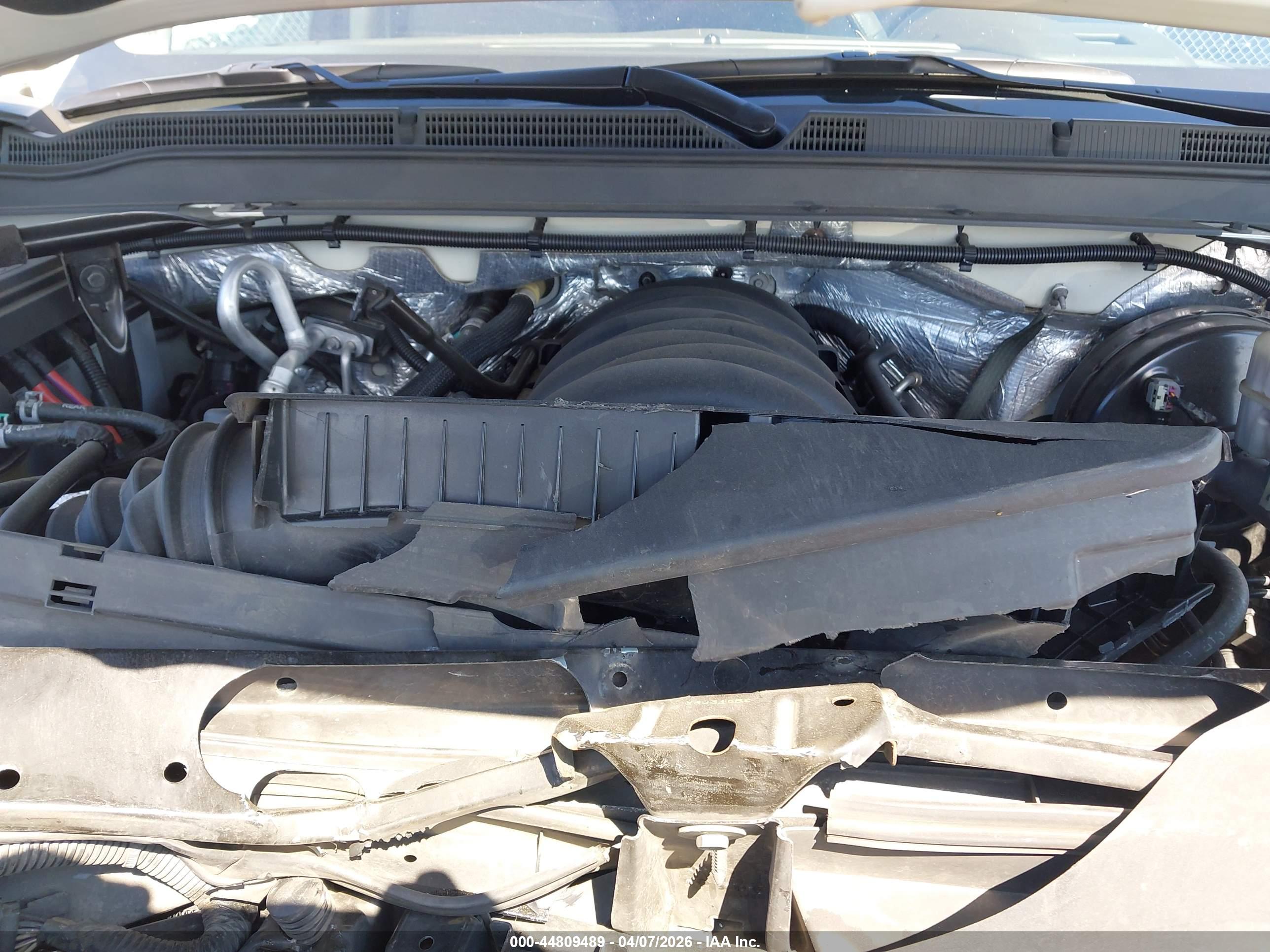 GMC YUKON image 10