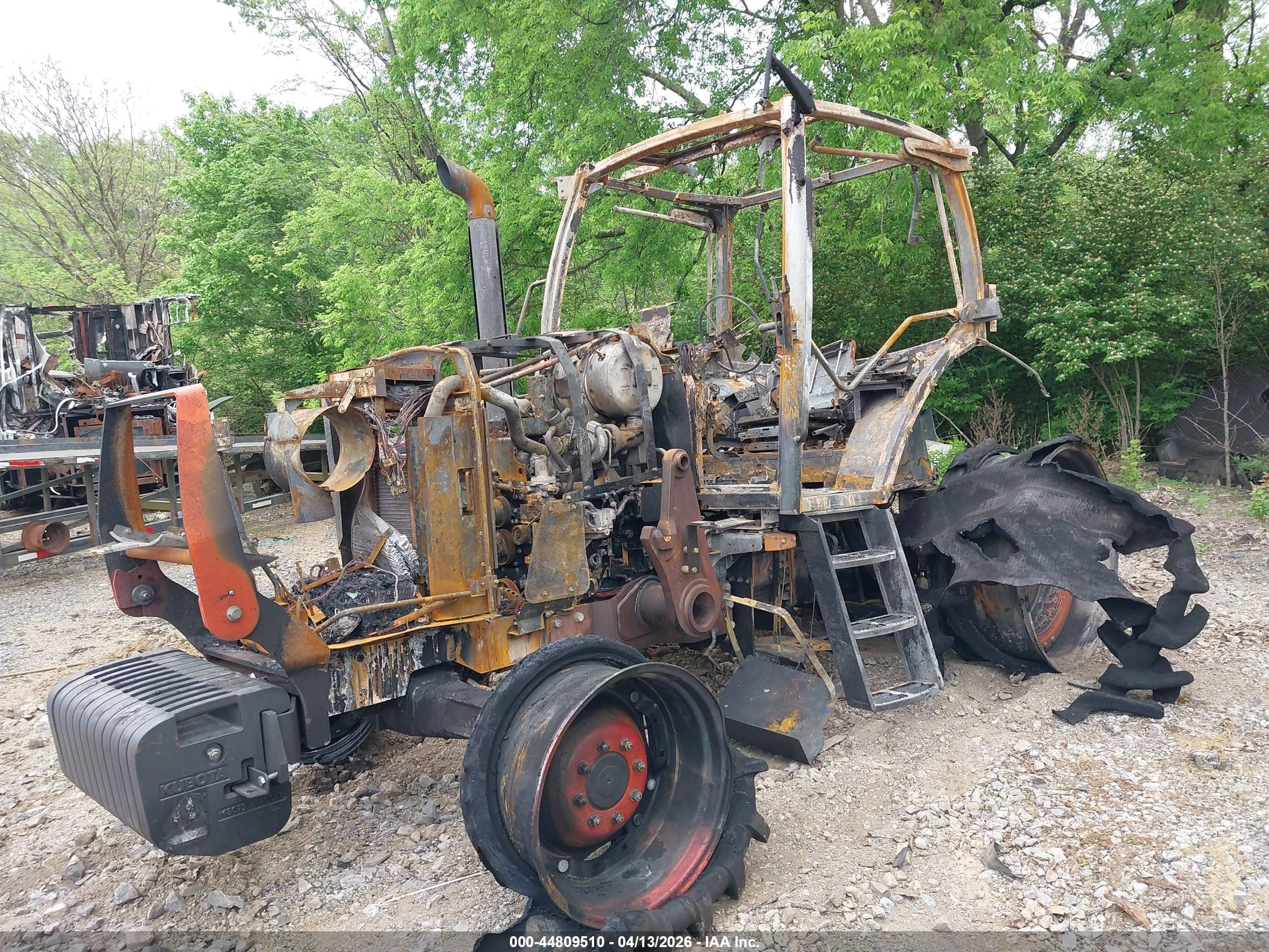 KUBOTA M6-141DTC-F-1 image 2